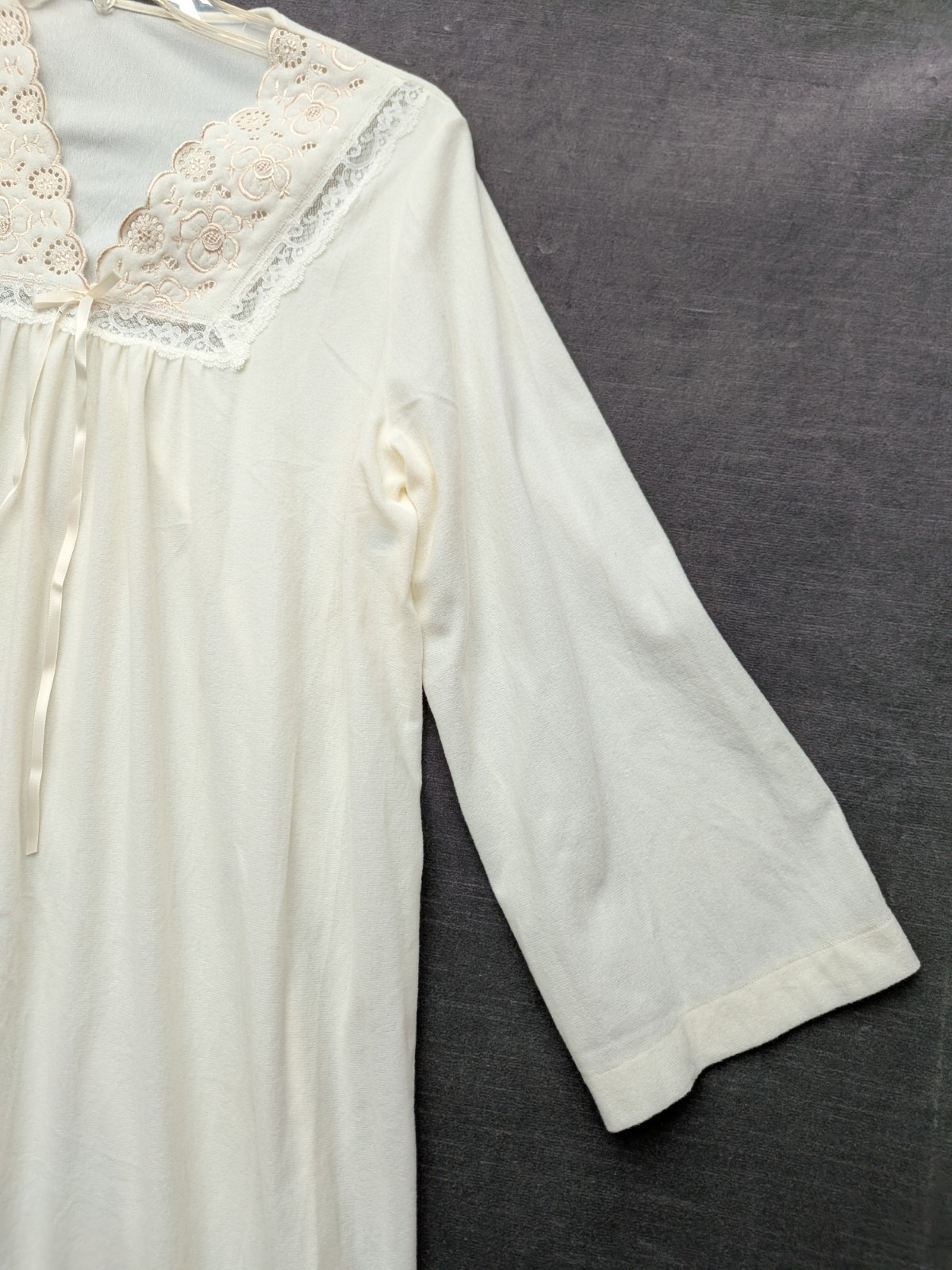 Vintage Lorraine Nightgown Cream Soft Flannel Embroidered Granny Core Grandma L