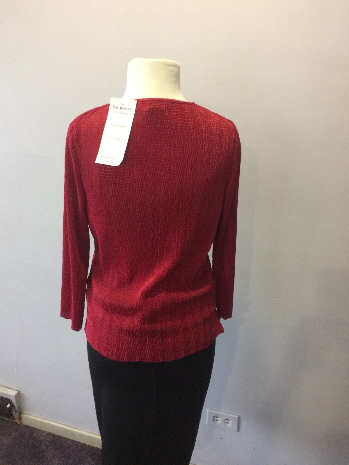 NWT Lana Lee cherry crinkle top. size medium, large and xlarge $29