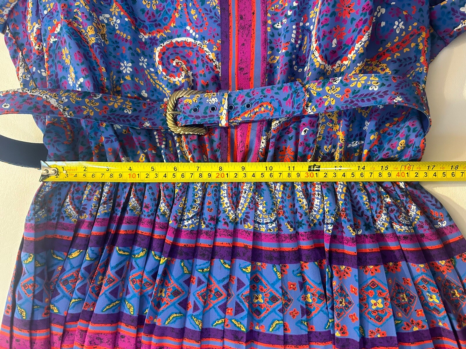 Vintage Lorac Original by Lady Carol 70s Belted Colorful floral paisley dress L