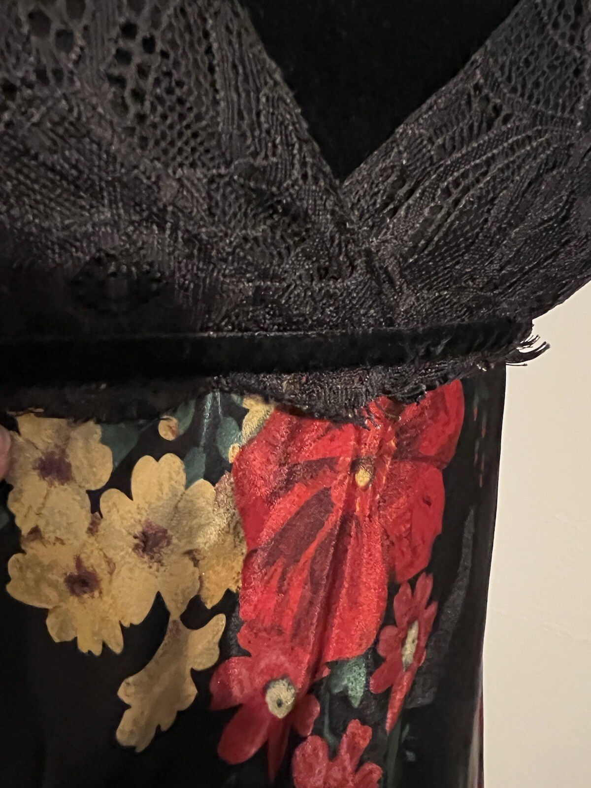 90s VTG Slip Dress Womens Sz S Satin Nightgown Lingerie Feminine Romantic Goth