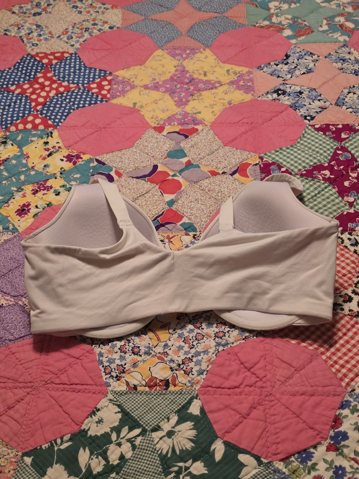 VINTAGE CABERNET #12600 WHITE 40D FRONT-CLOSURE LINED BRA