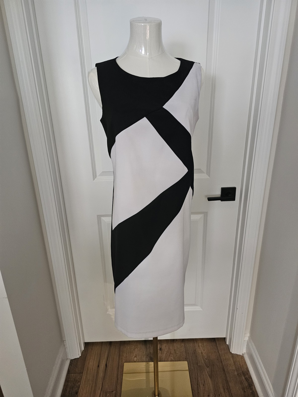 Vintage AB Studio Colorblock Black & White Round Neck Sleveless Size 8 Dress 90s
