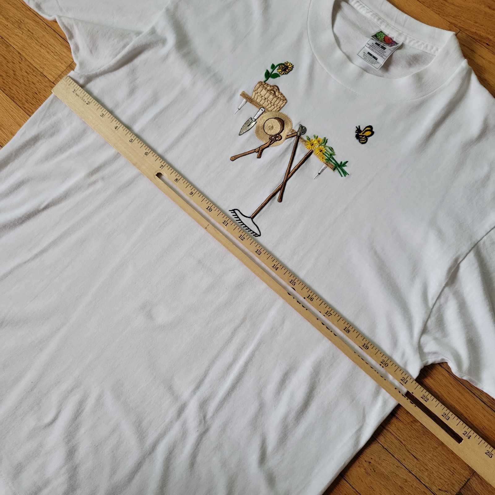 Fruit Of The Loom Best Vintage T Shirt Large Garden Motif Cottage Country Granny