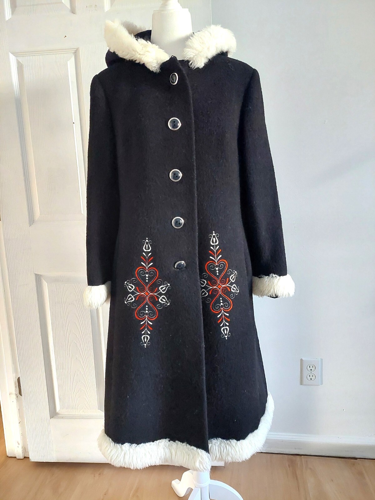 Vtg Wolfstaedter 1960’s Black Faux Fur Trim Swing Coat L Wool Lined MCM