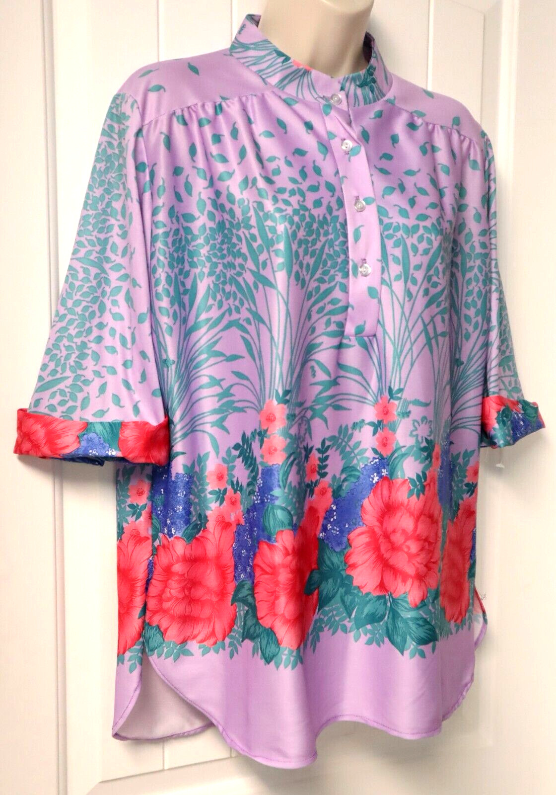 Vintage 1970s floral polyester blouse size 13-14 (check measurements)
