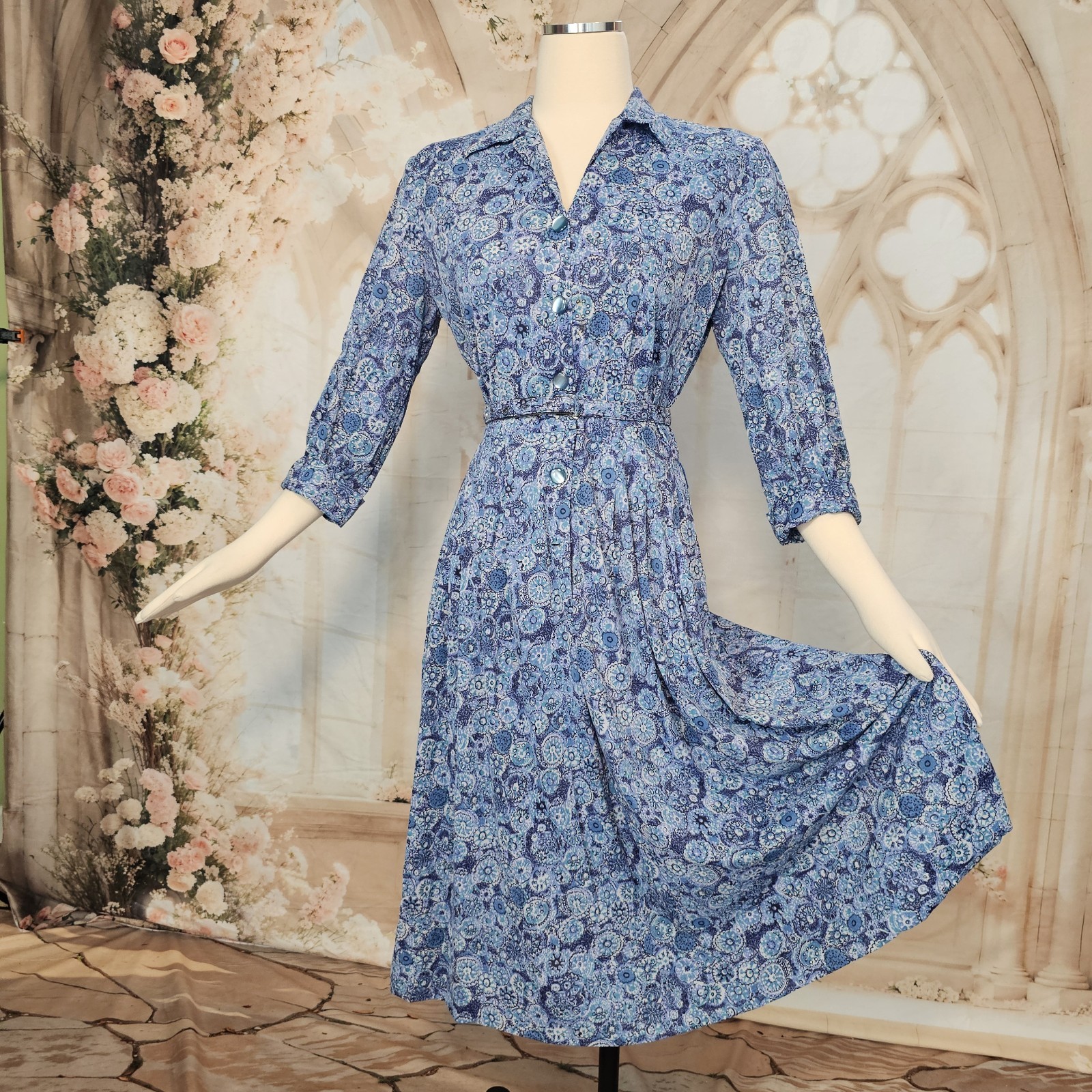 Vintage 1960’s Dress Button Up Blue White Floral 3/4 Length Sleeve Collar Pinup