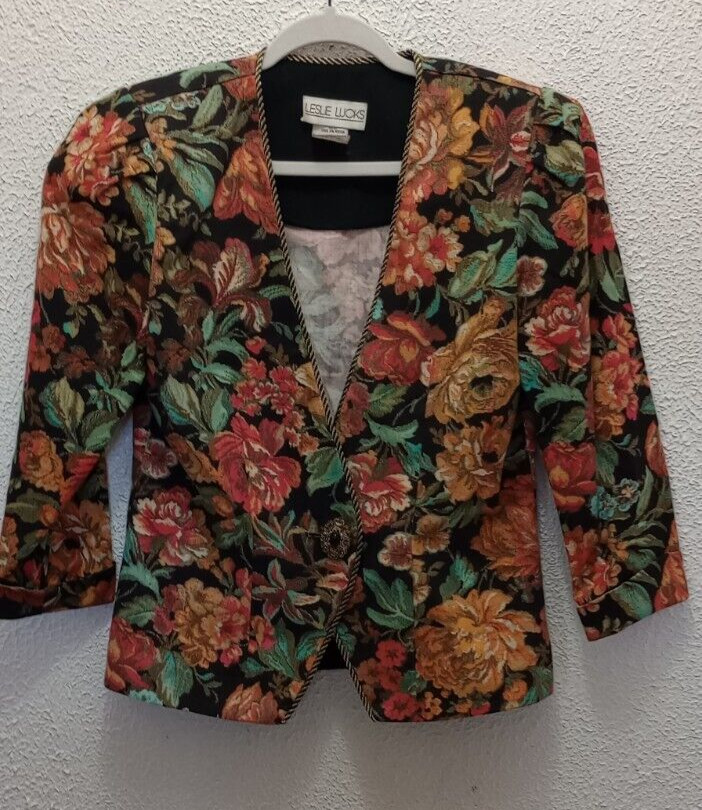 vintage leslie lucks Floral black blazer Size 6 puff sleeves 80s jacket