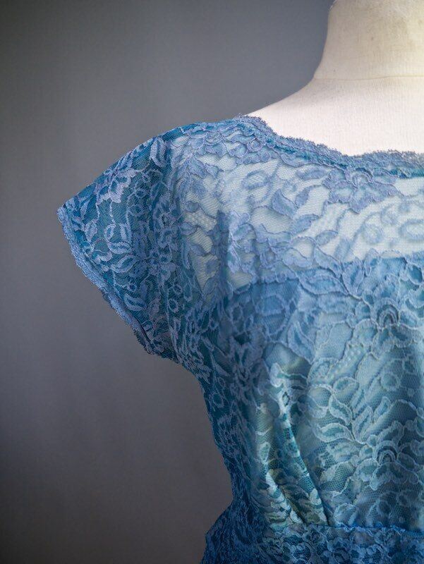 VTG 50s 60s Ferman O’Grady Blue Bombshell Pin Up Starlet Tiered Lace Dress L XL