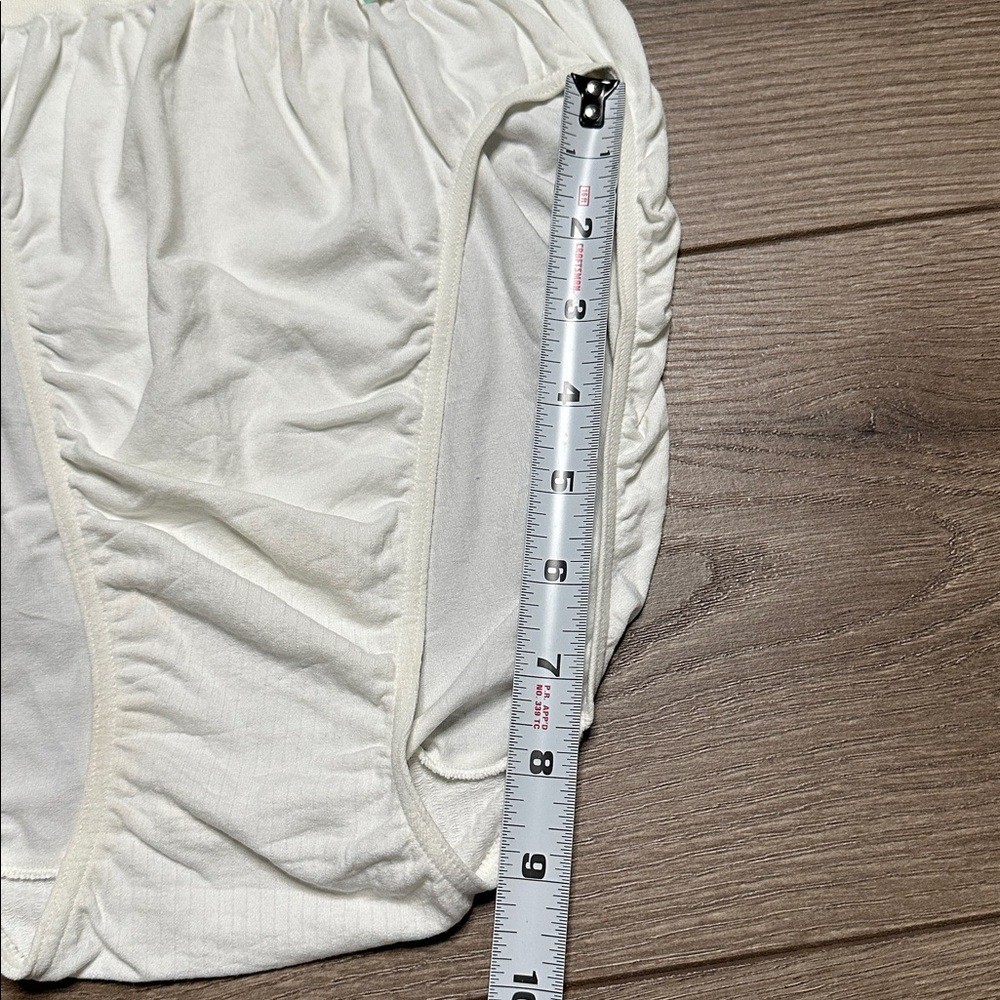 Vintage 90s High Waist High Cut Seamless Nylon Panty White By Dim Sz 8/9