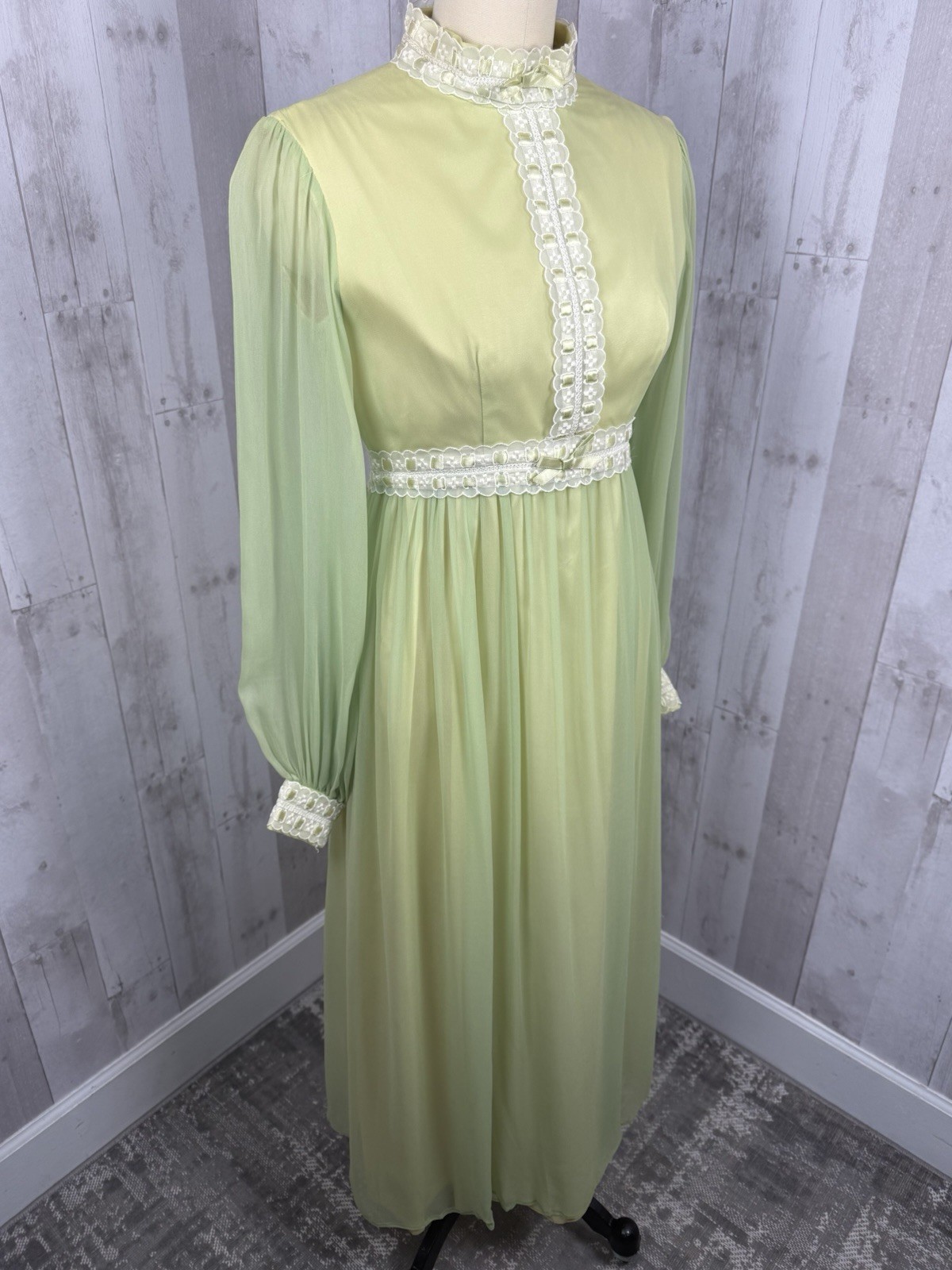 Vintage 70s Lorrie Deb Silk Chiffon Overlay Gown ~ Green Wedding Prom Maxi S/2