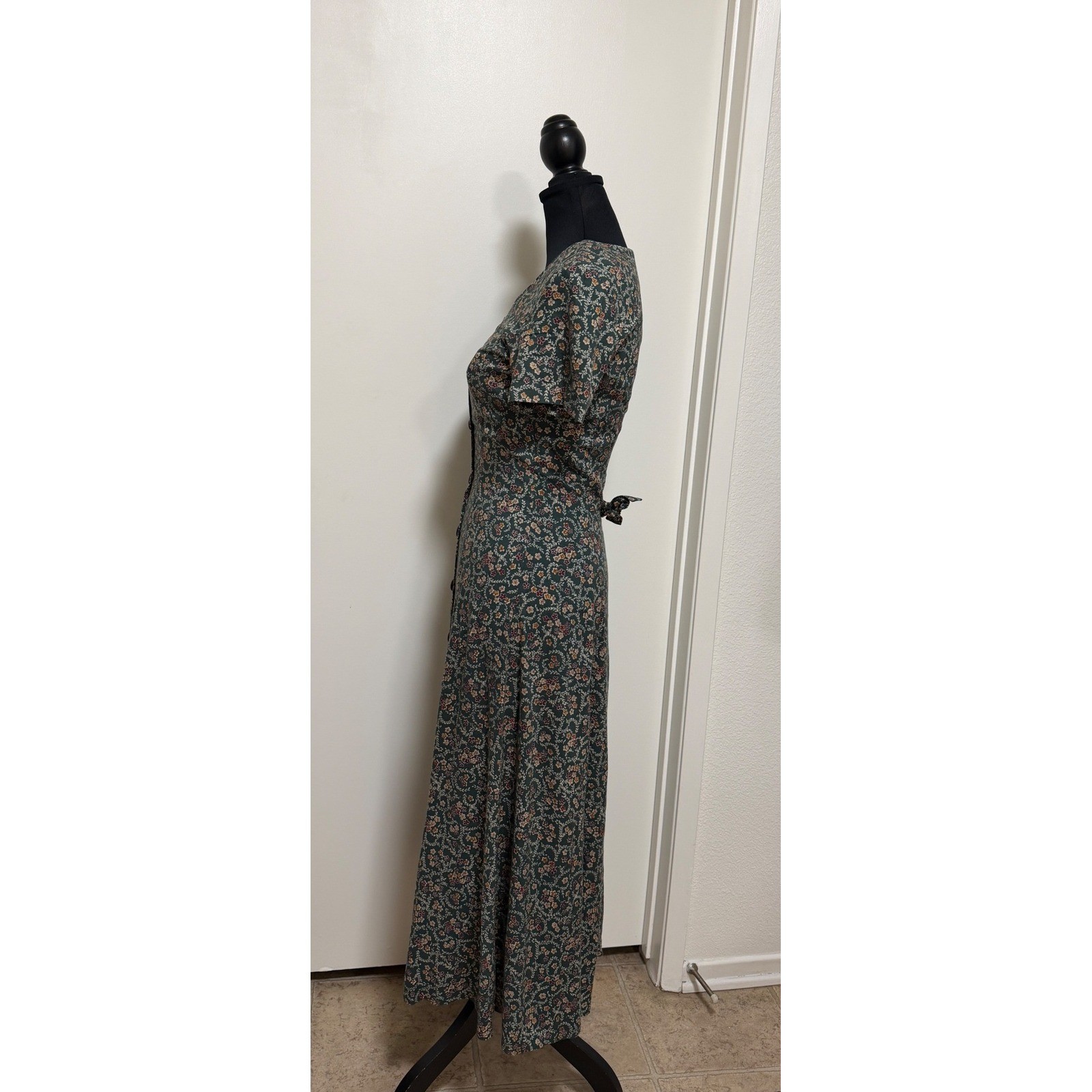Vintage Rampage Floral Maxi Dress Green Rayon Button Front Tie Back Cottage 90s