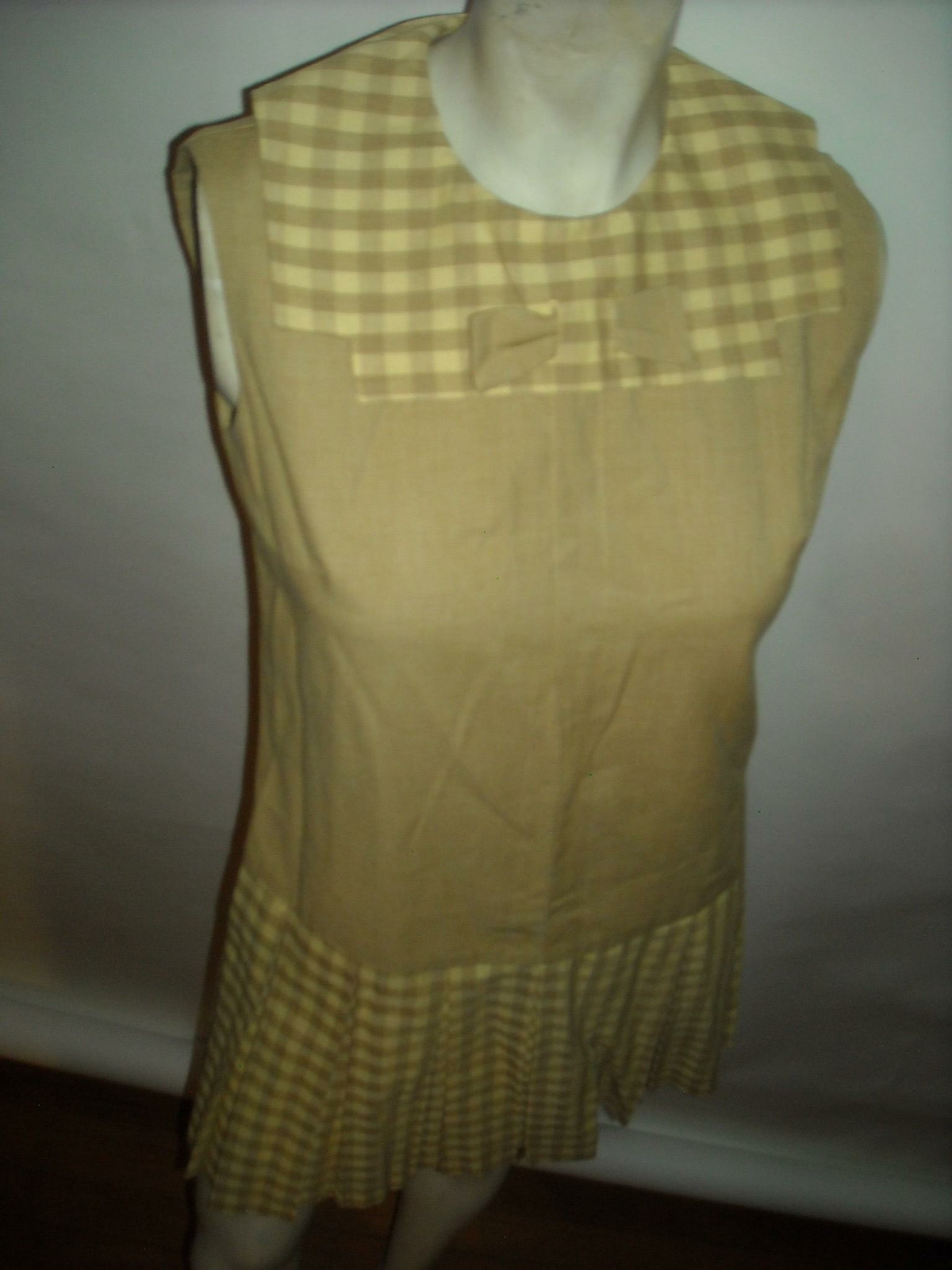VTG 60 70S WOMENS S YELLOW MOD DISCO HIPPY QP DOLL GO GO CHECKERED PLEATED DRESS