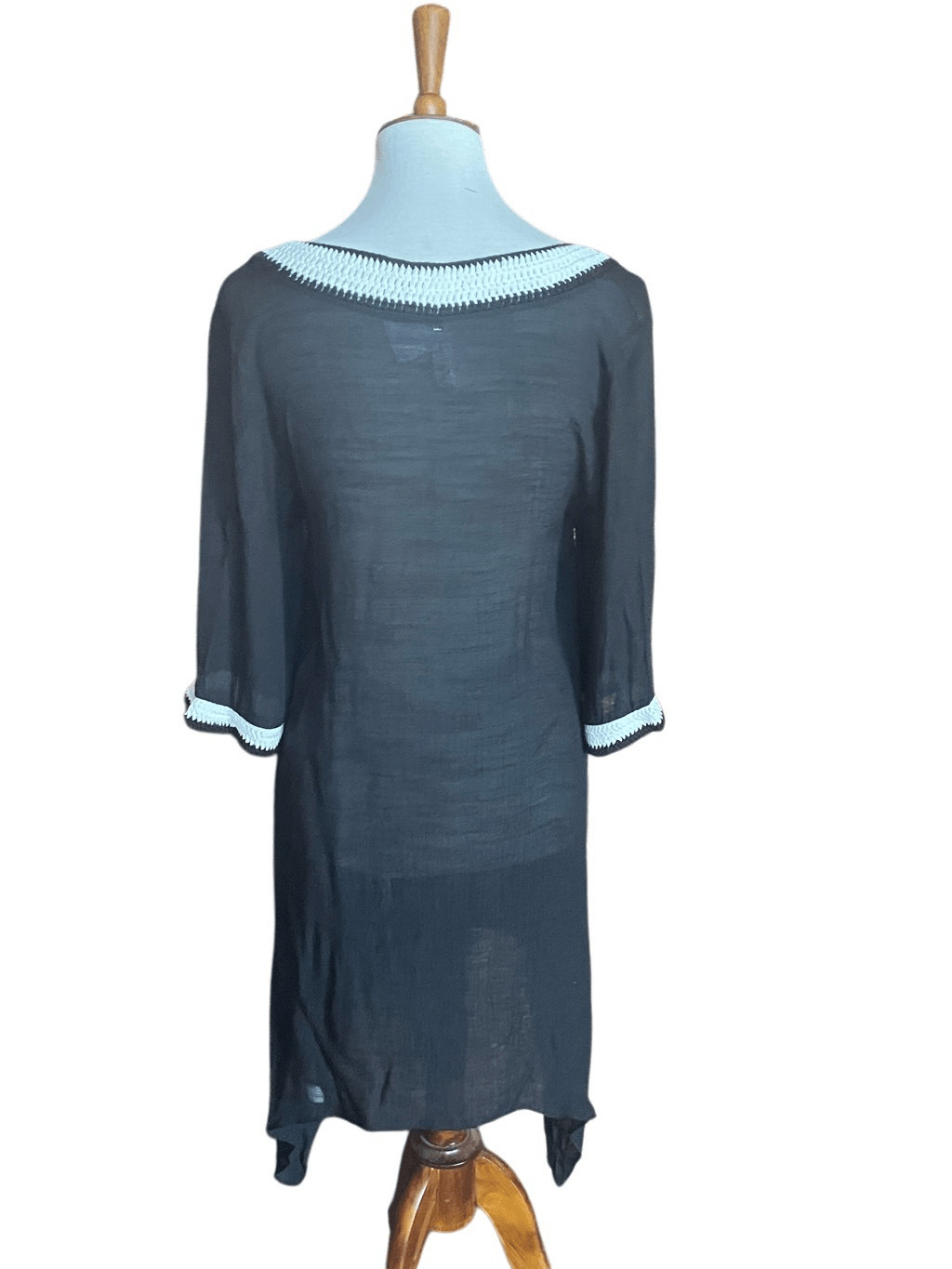 Divas Limited Black Summer Cover Up Loungewear Size Small-NWT