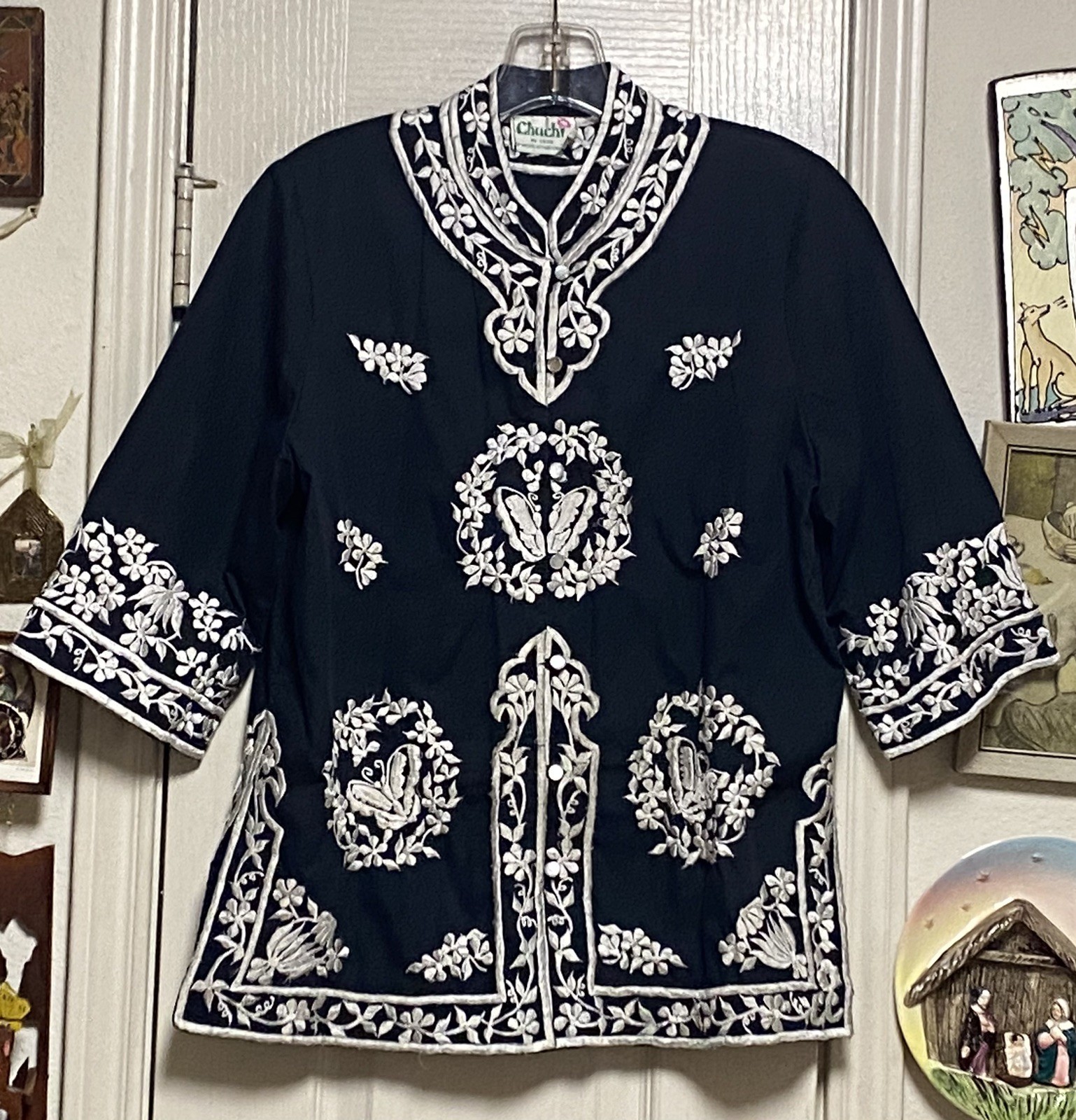 Chuchi By Amtops International, Inc Vintage 1970’s Embroidered Kaftan M Top