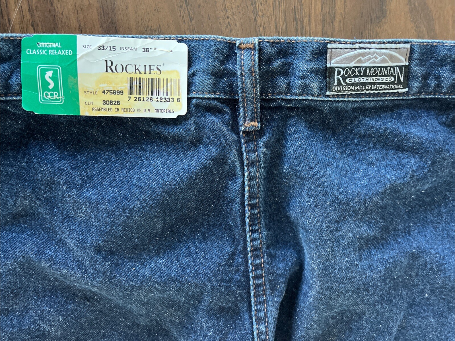 NWT Rocky Mountain Blue Jeans High Rise Bare Back V Front 33/15/36” Length