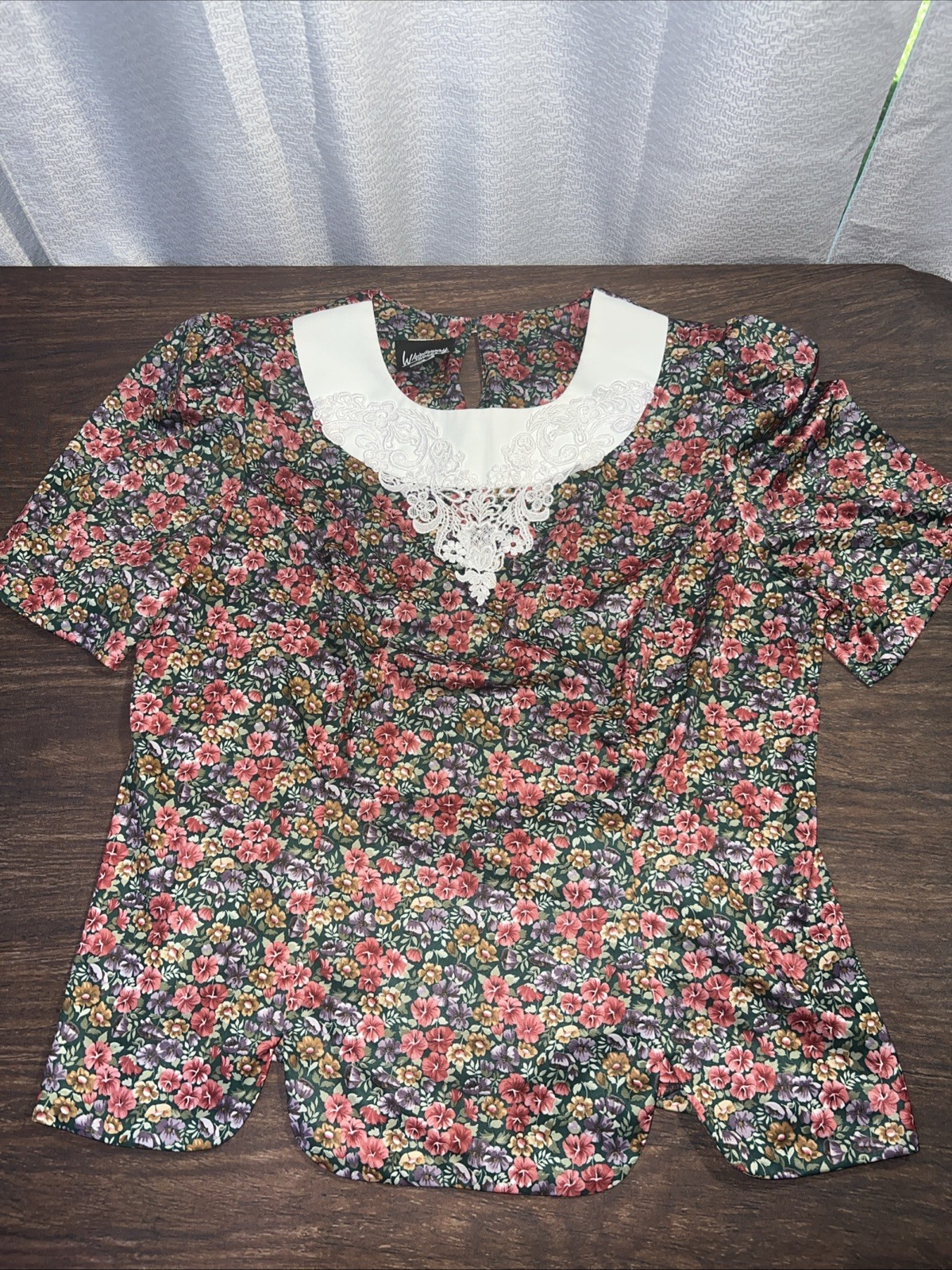 Vintage Whirlaway Frocks Women’s Lace Trim Collar Size 16 WP Floral Scallop Hem