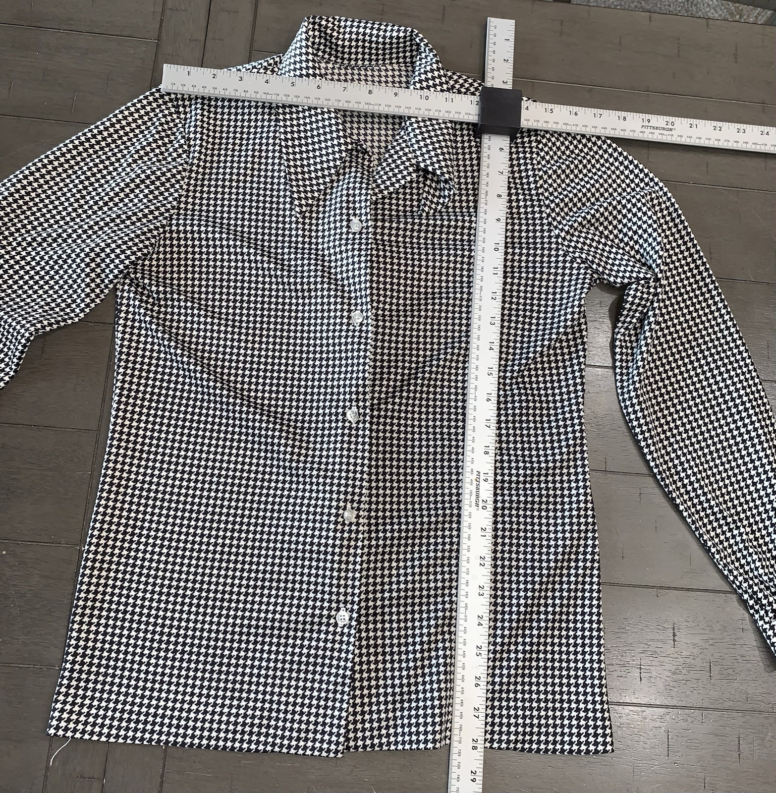 B6 80s Black White Houndstooth Button Front Blouse Long Sleeve Collared MEDIUM