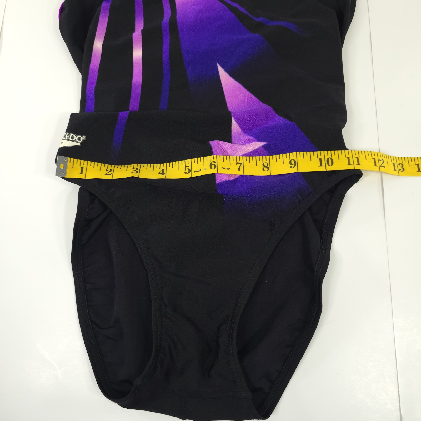 VINTAGE SPEEDO SWIMSUIT WOMENS SIZE 34 / 10 BLACK PINK PURPLE WIRE FREE UNPADDED