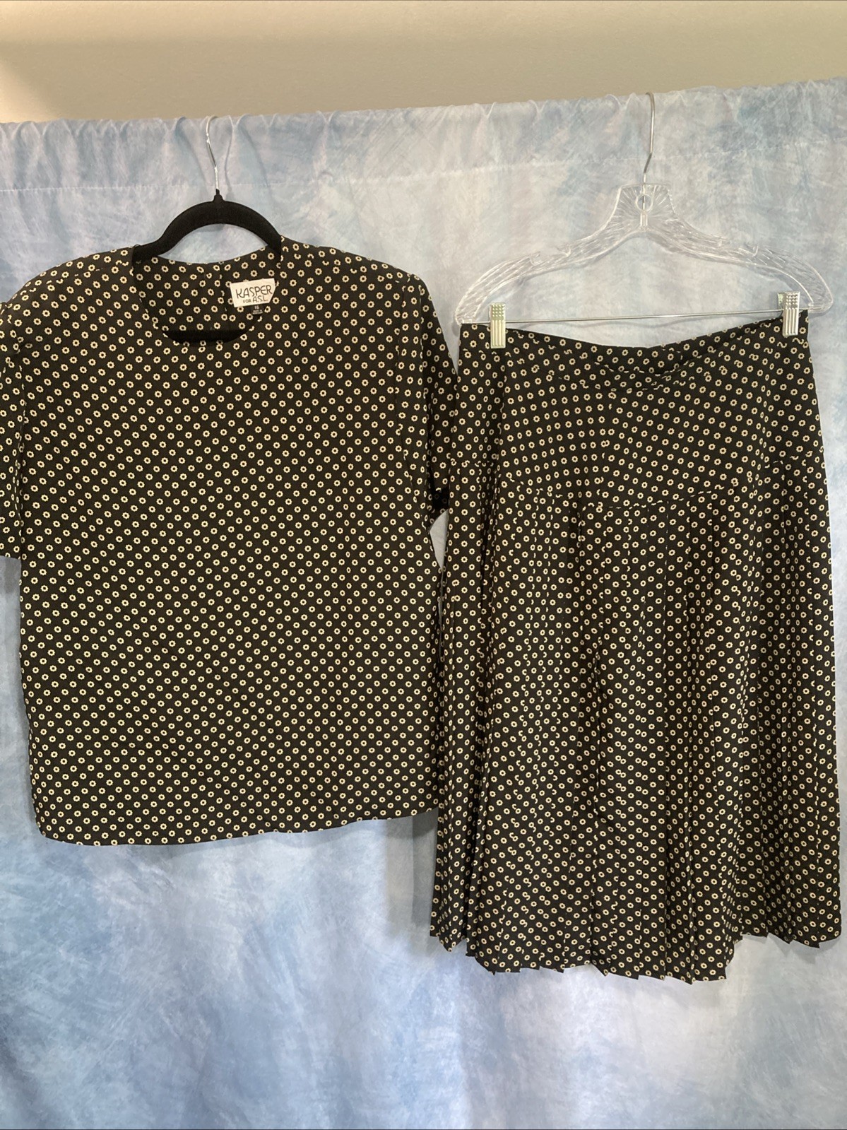 Vtg 80s 90s Kasper ASL Medallion Print Chiffon Skirt Set Sz 16 Pleated Two Piece