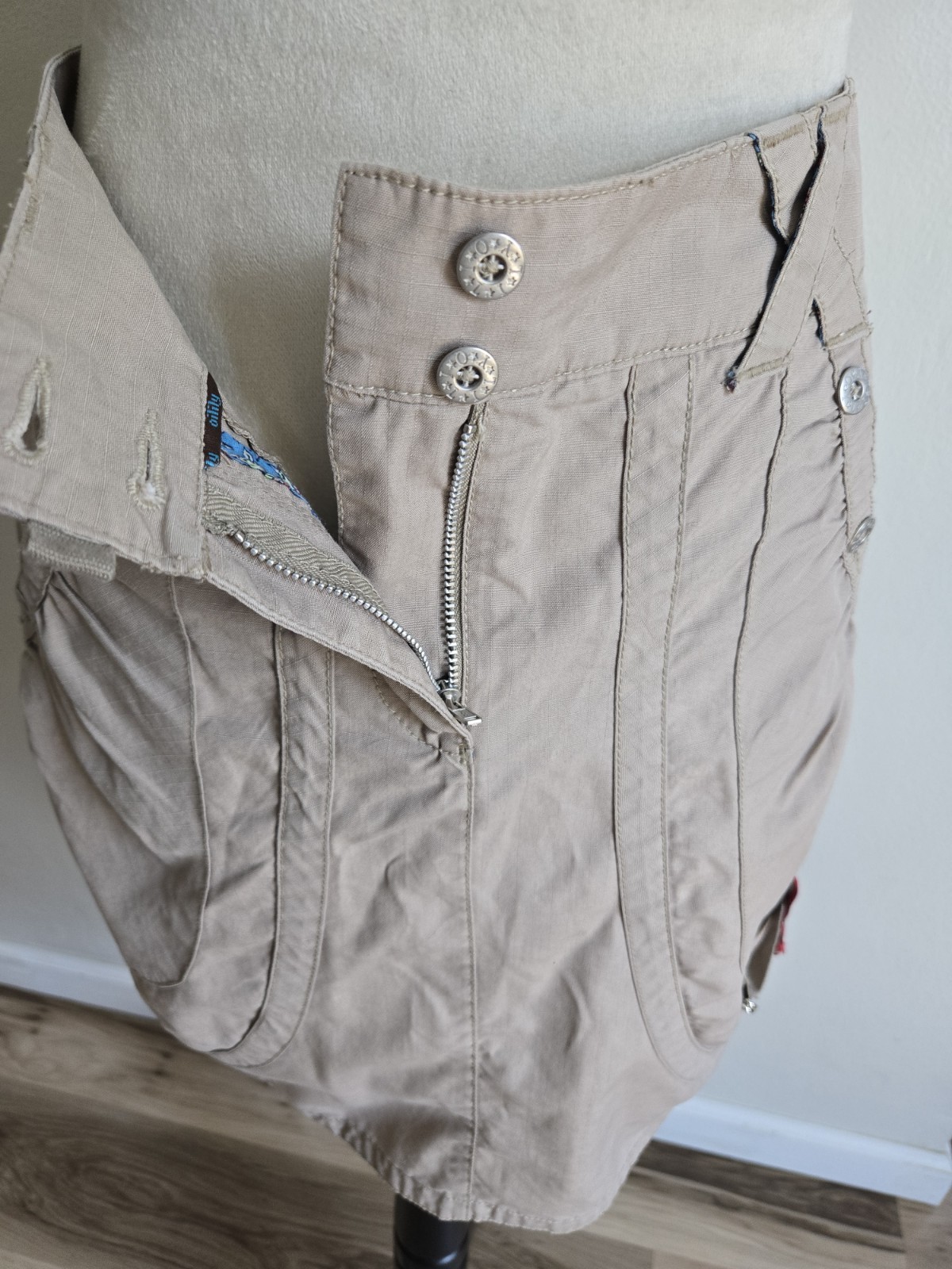 2000s Cargo Mini Skirt (M)