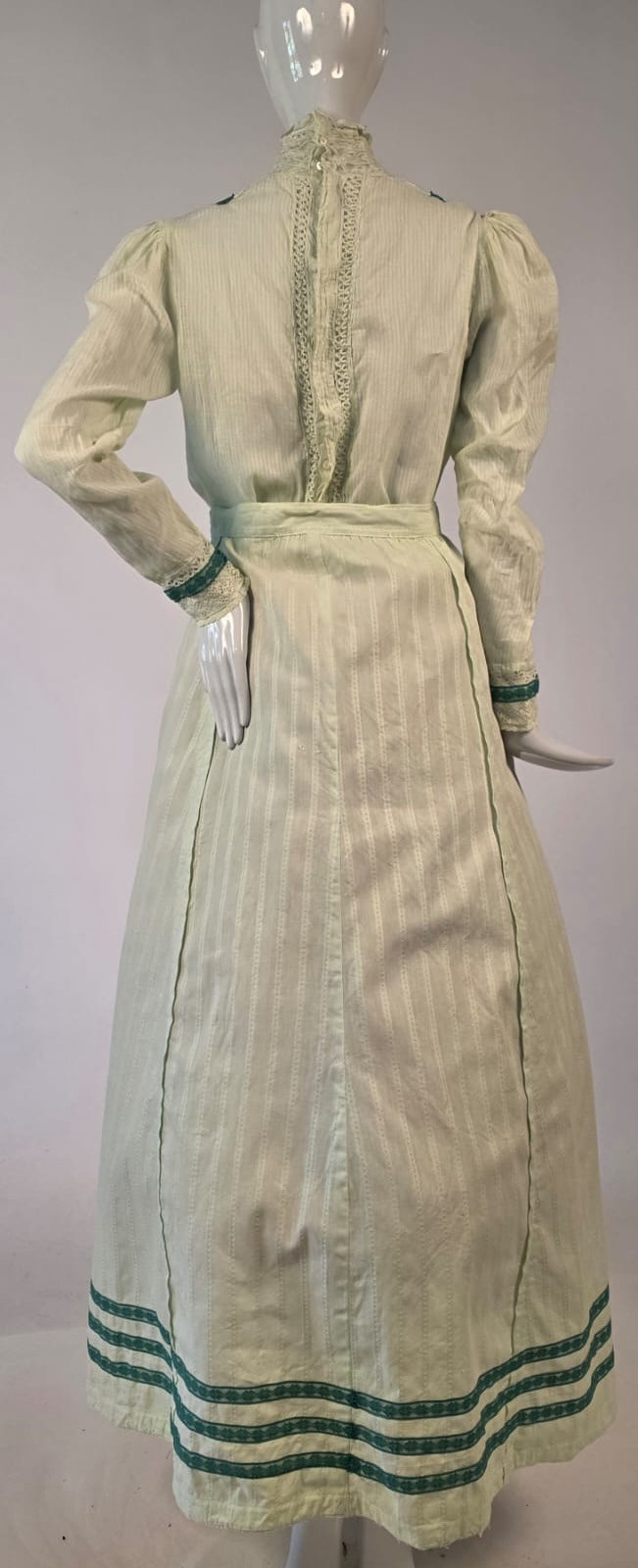 EDWARDIAN STRIPED COTTON 2 PC DRESS W LACE FRONT + HIGH COLLAR