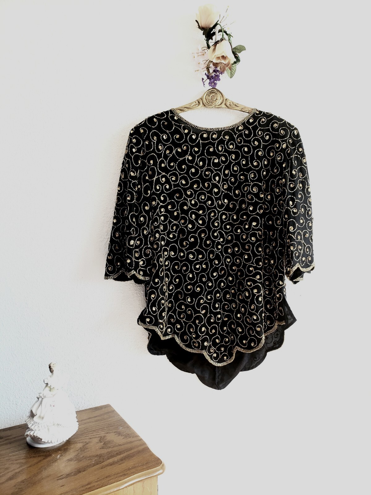Vintage 1980s Women Black Silk 100% Heavy Beaded Rayon Lining Evening Blouse M