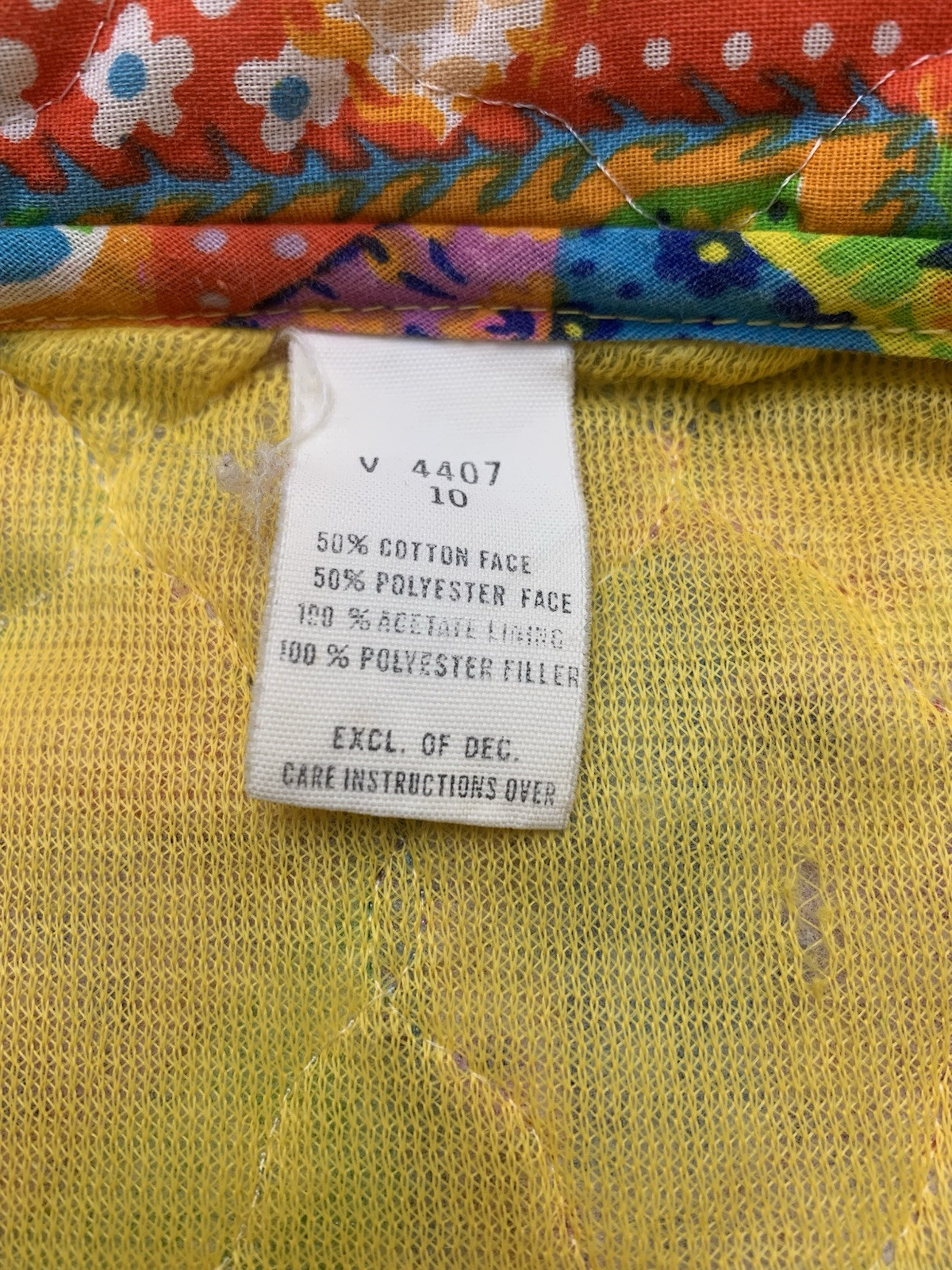 Vintage 1970s Patchwork Robe House Coat Cheater Quilt Psychedelic Funky Retro