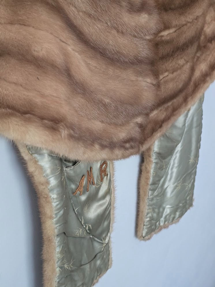 Mink stole vintage EMBA „Autumn Haze” A beauttful color.