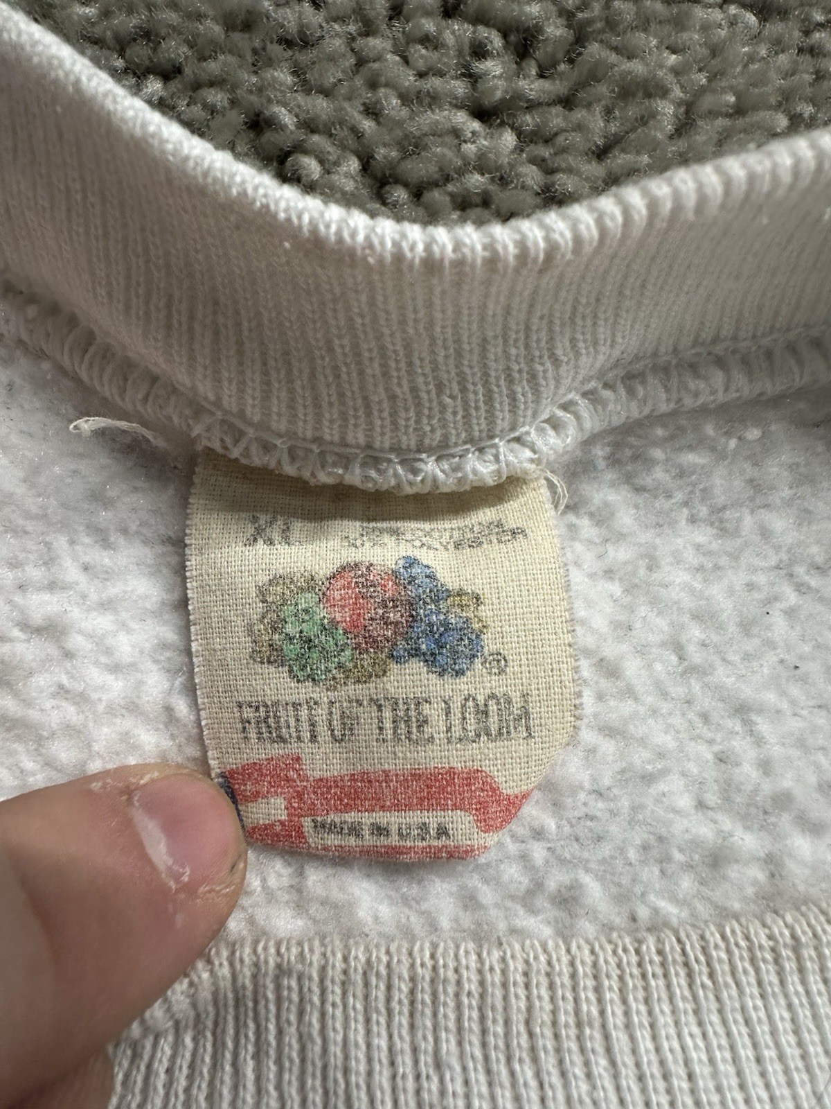 Vintage Jerzees Sweatshirt Womens Large White Mary Engelbreit Listen White XL