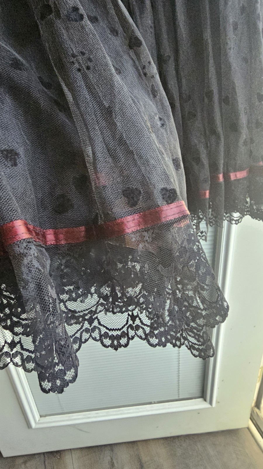 Vintage BLACK lace, Tulle Petticoat, Lace, Hearts Large , XL Gorgeous