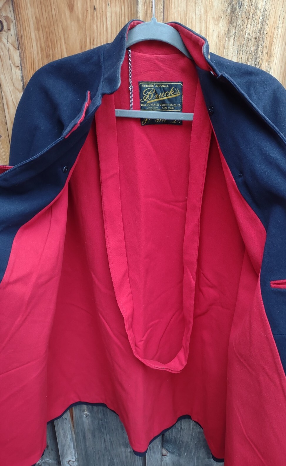 Vintage Bruck’s Nursing Cape: Nurses Apparel: Bruck’s Outfitting Co. Wool