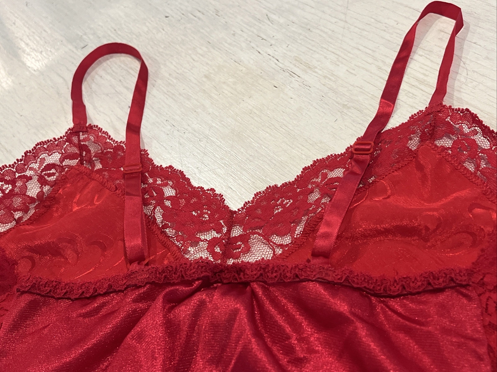 Intimate Moods body suit Women’s M Red vintage lingerie lace trim Romantic