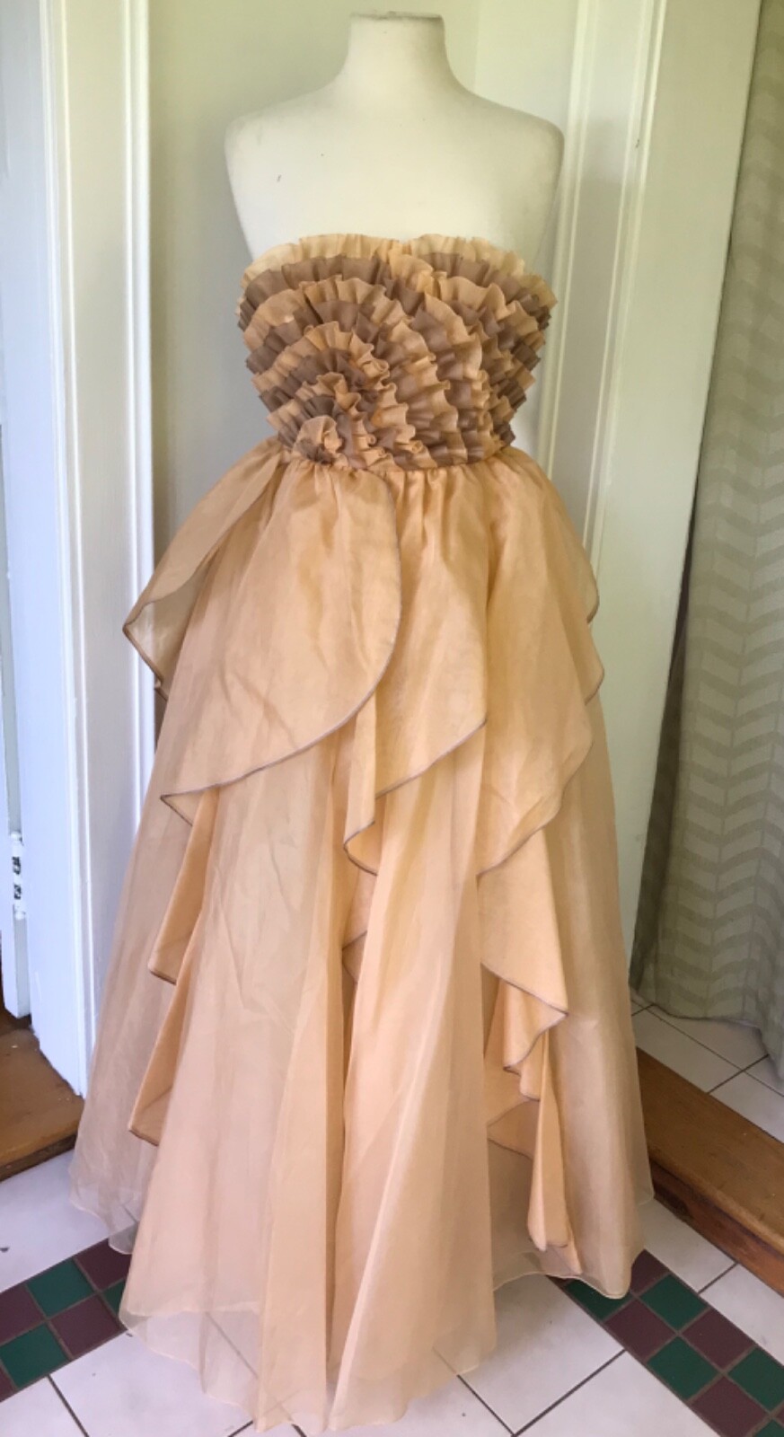 BENNY ONG Trudie McCarthy London Diana ball gown opera cape hand painted Cosplay