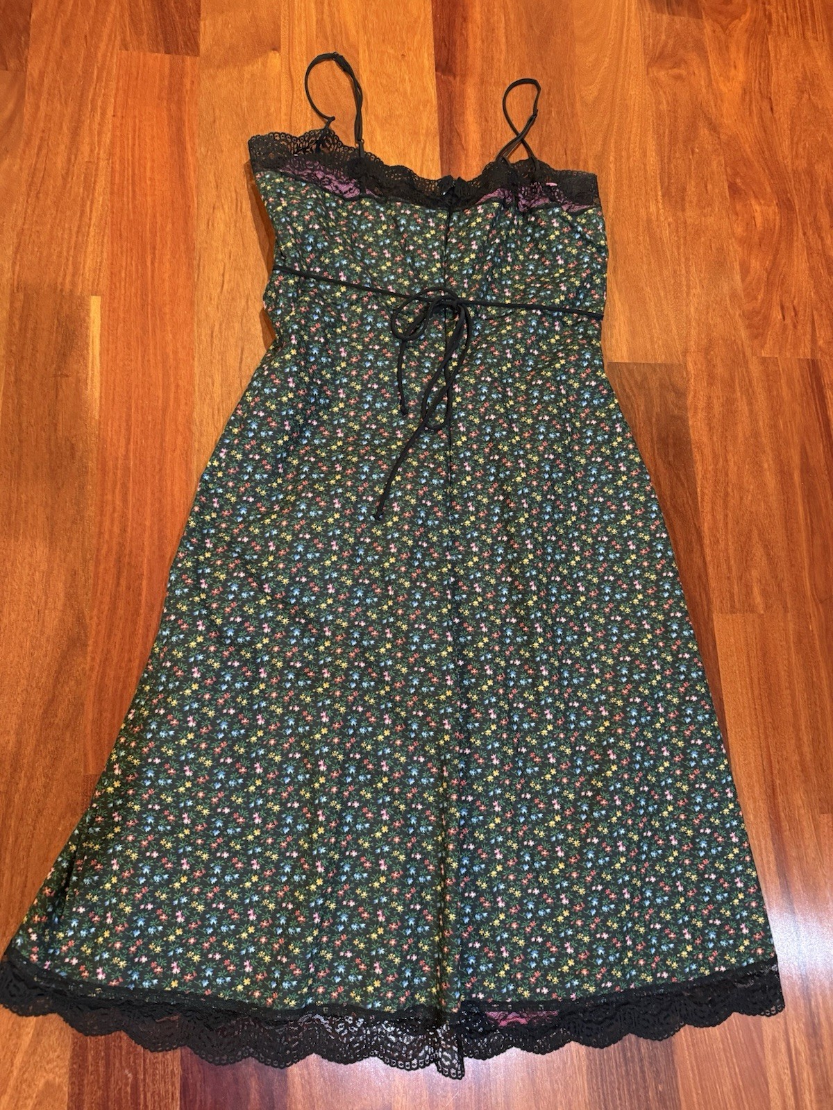 EUC Vintage 90s Y2K Betsey Johnson New York RARE Floral DRESS made in USA sz 6 S