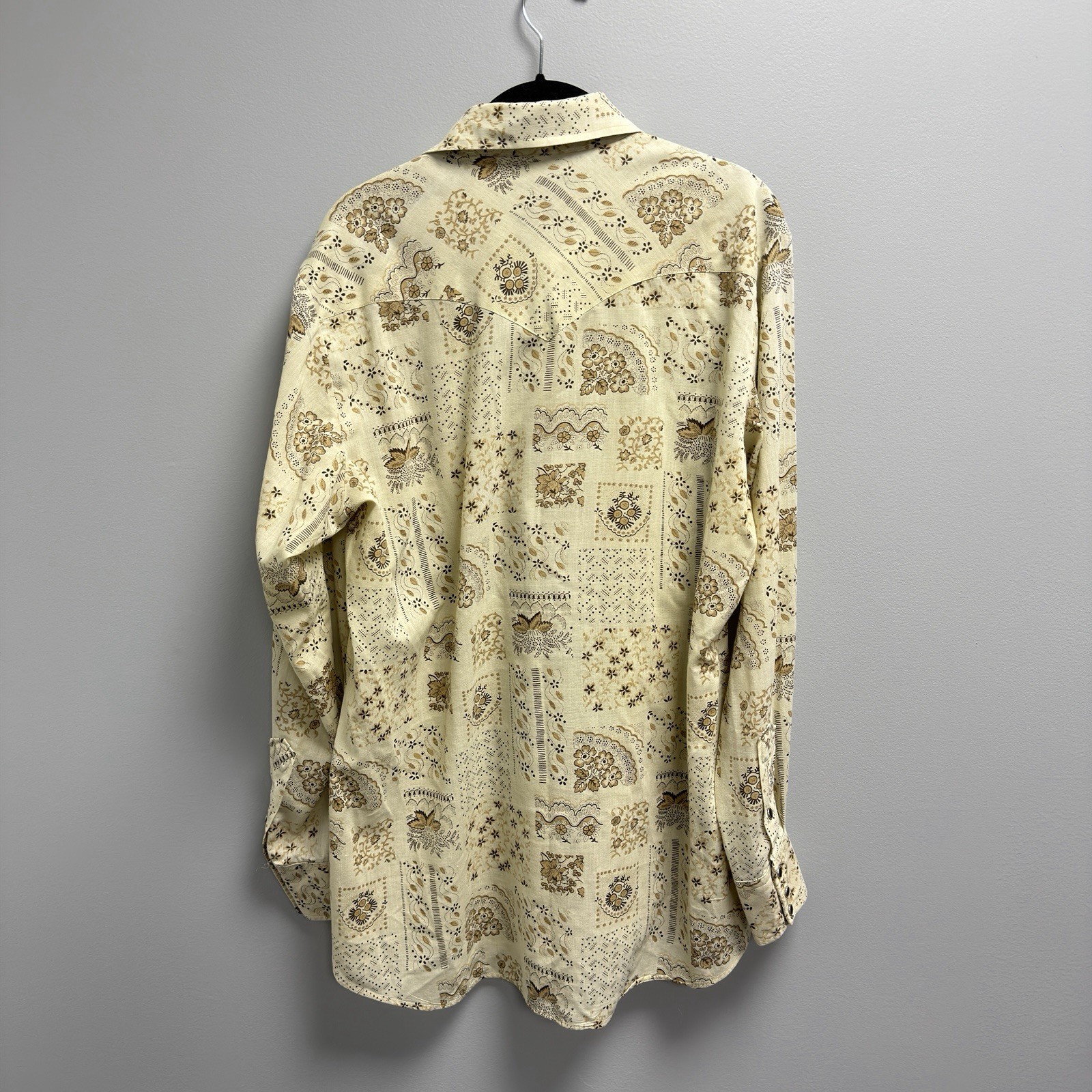 Vintage Sears Western Wear Pearl Snap Shirt Women’s L 16-16½ Beige Floral Paisly