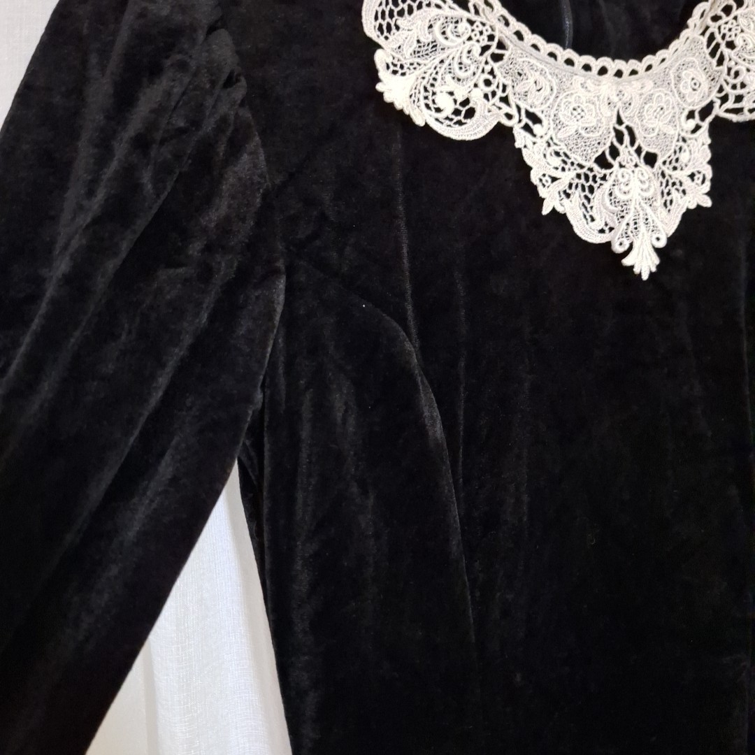 Impromptu Black Velvet Dress Long Sleeve Peplum Waist Lace Collar Victorian Sz 8