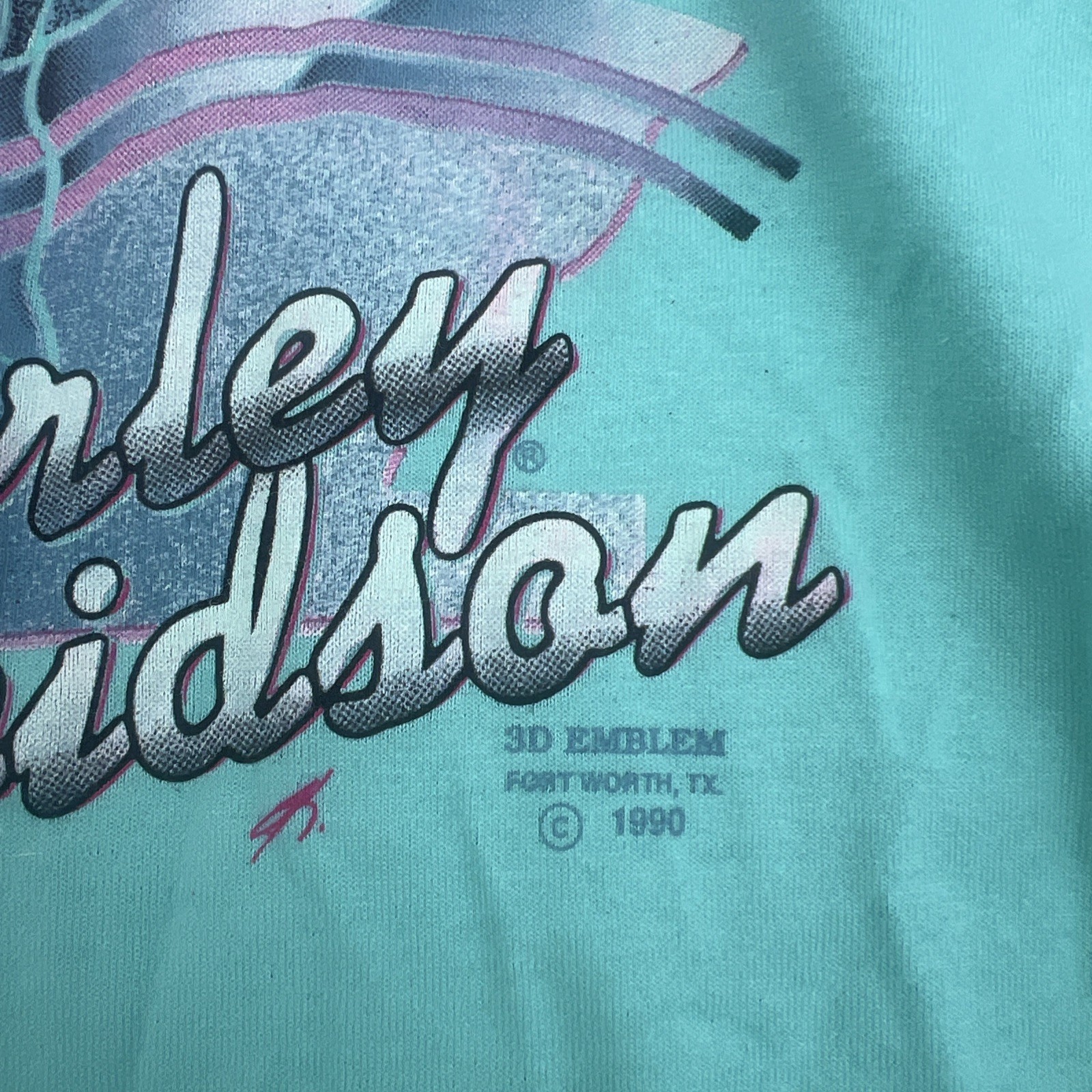 Vintage Harley Davidson Daytona 1991 3D Emblem 1990 Size Med Teal Rose Cropped T