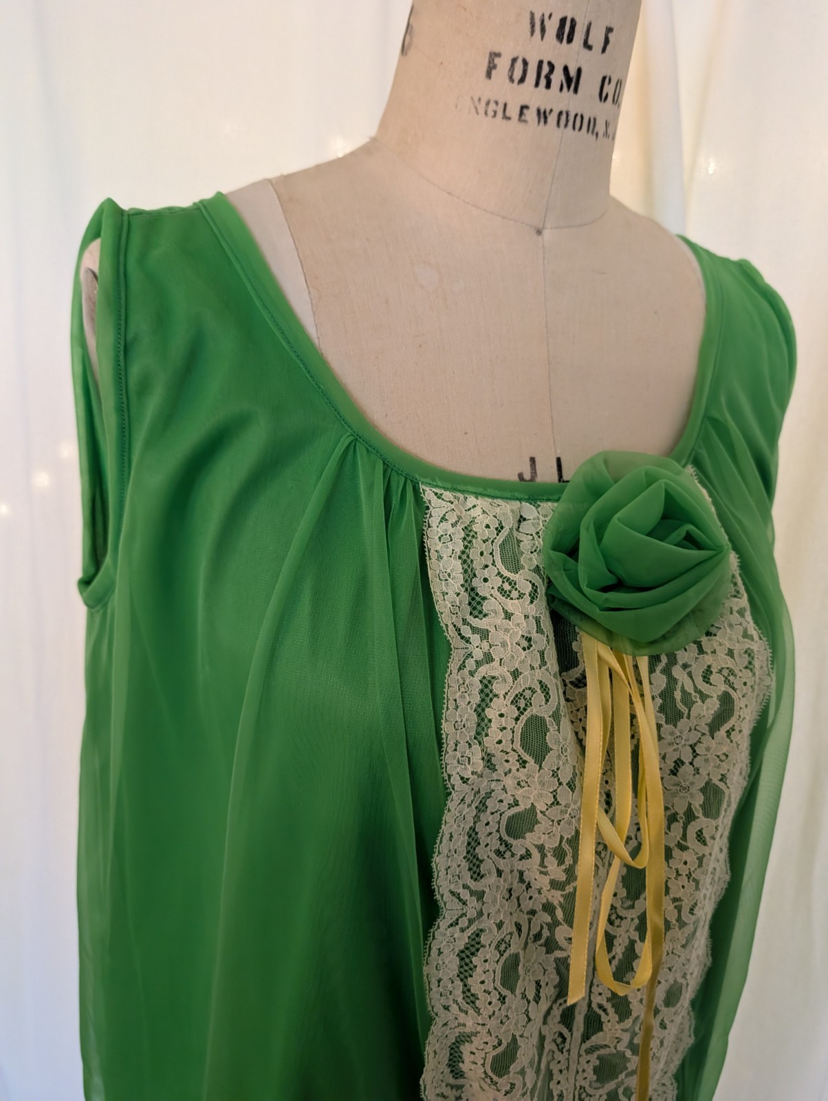 Vintage 1960s Lime Green Nightgown Size XL Full Length Maxi Lace Rosette Sheath