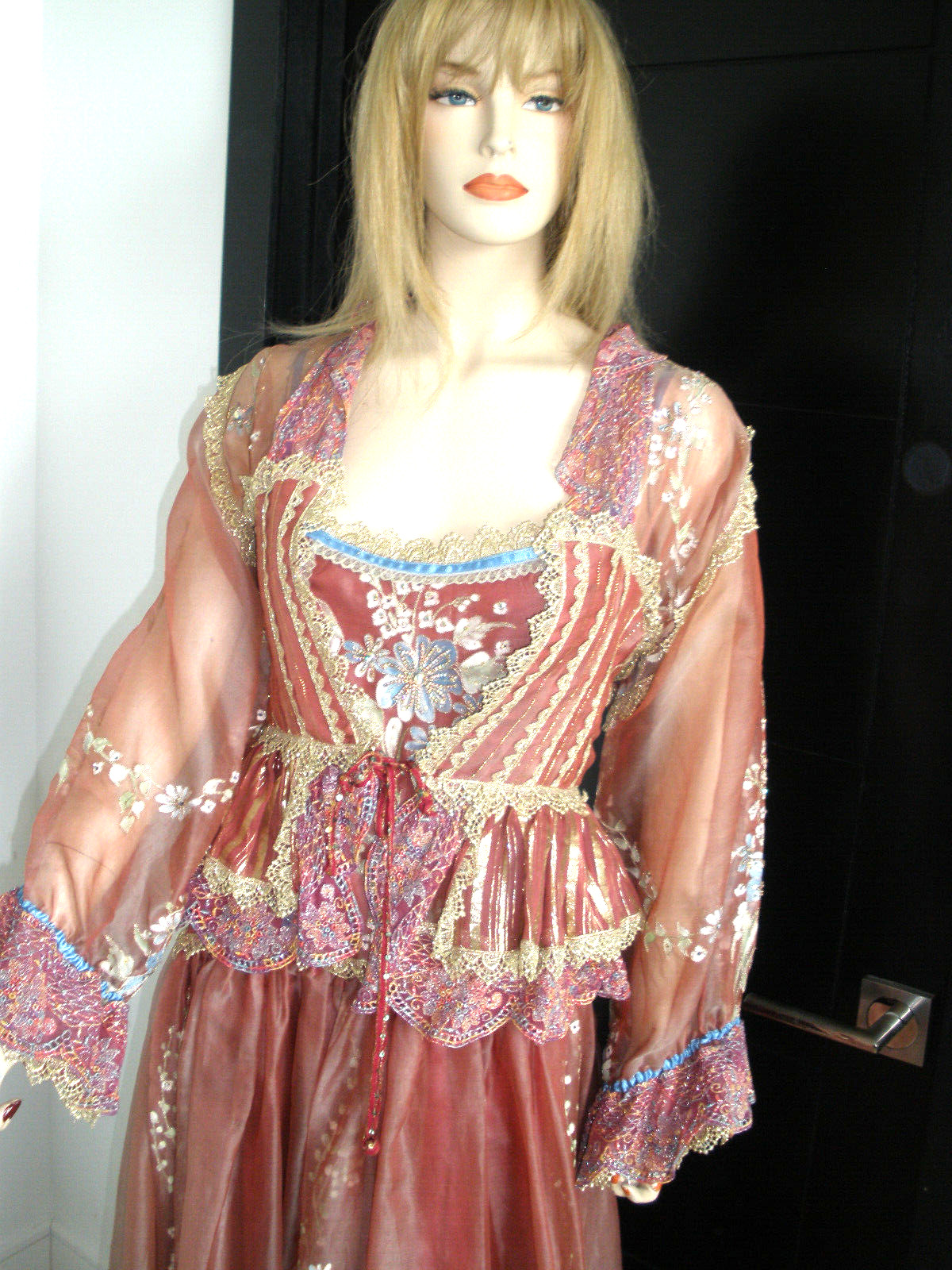 $40K NEVER WORN QUEEN ELIZABETH ROYAL DRESSMAKER SILK PAINTED JEWELED DRESS GOWN