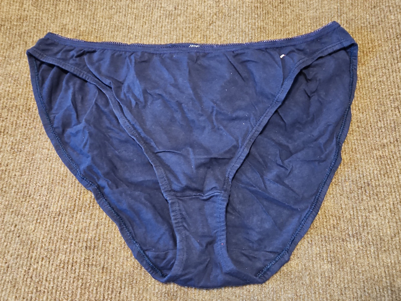 Tommy Hilfiger Women’s Brief Underwear Sz: M Color: DARK BLUE