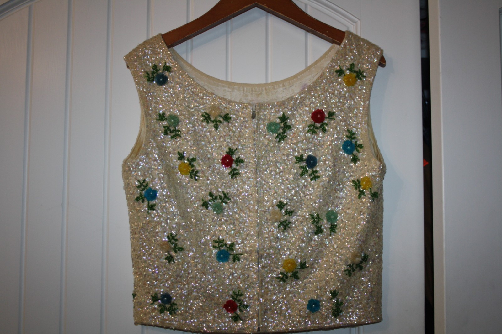Vintage House of Gold Top Womens Size 42 Sequin Floral Beaded Sleeveless Wool HK