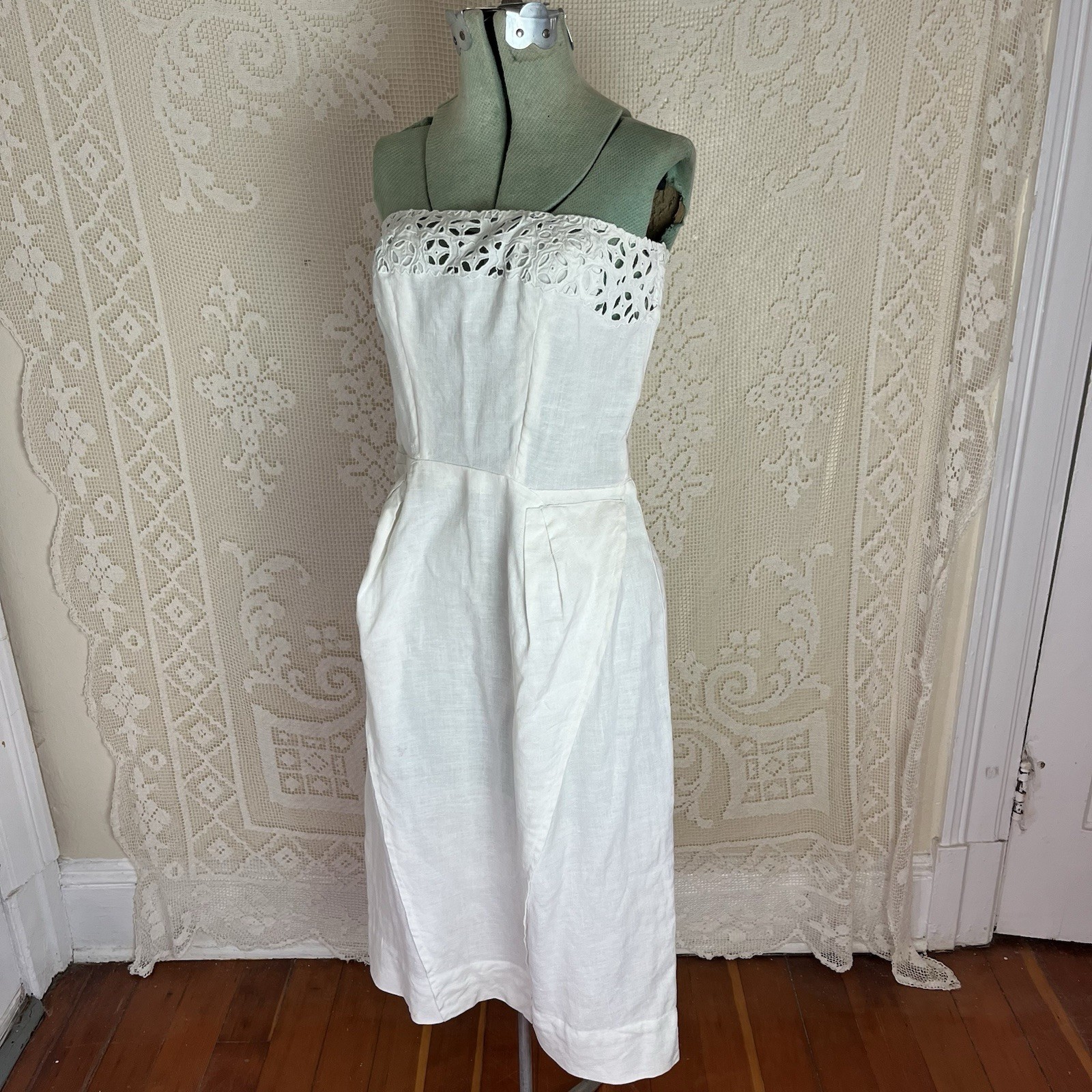 Vintage 1940s White Linen Strapless Dress Cutwork Summer Formal Wedding 40s