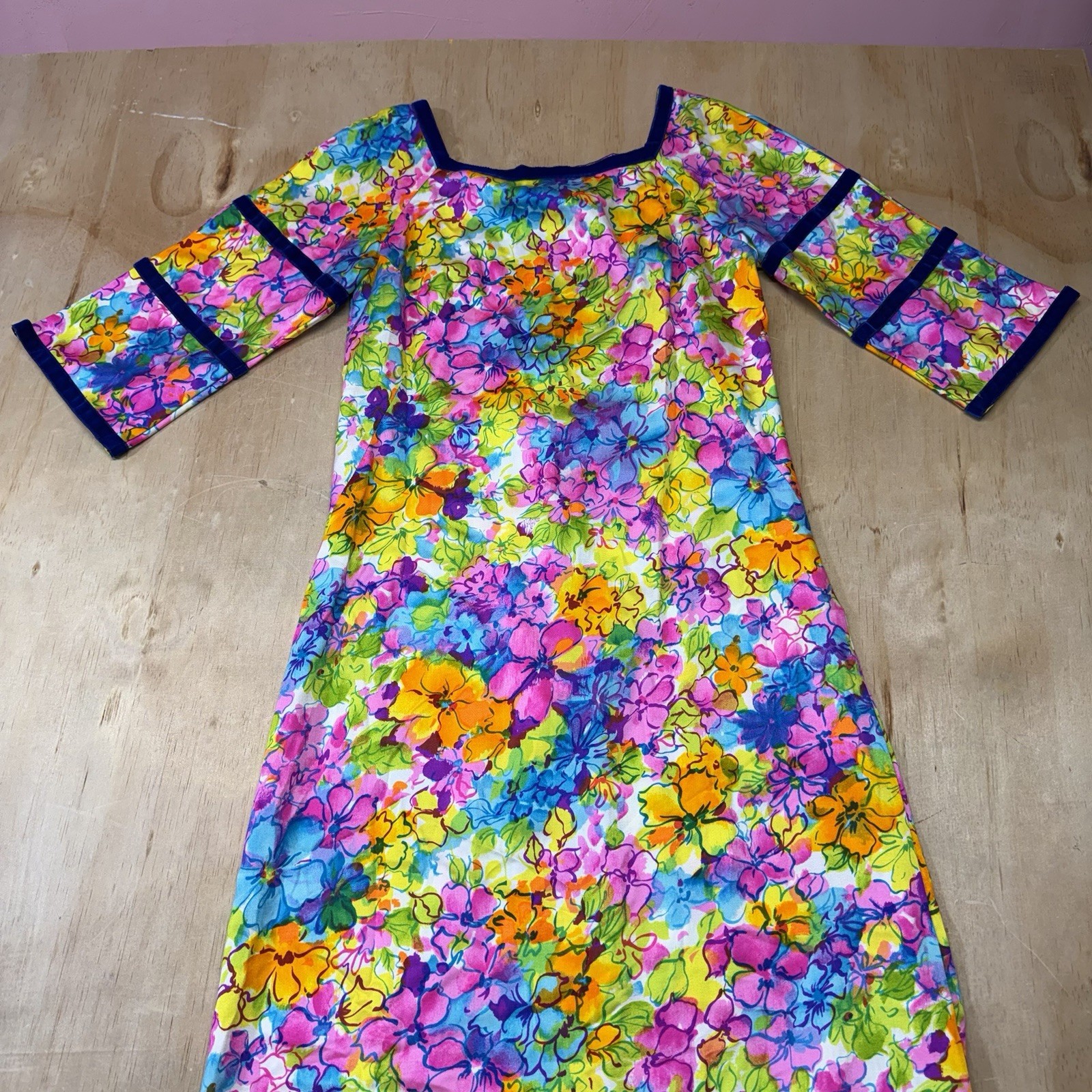 Vintage 1970s Kiyomi of Hawaii Floral Maxi Dress Cold Shoulder Slit Sleeve