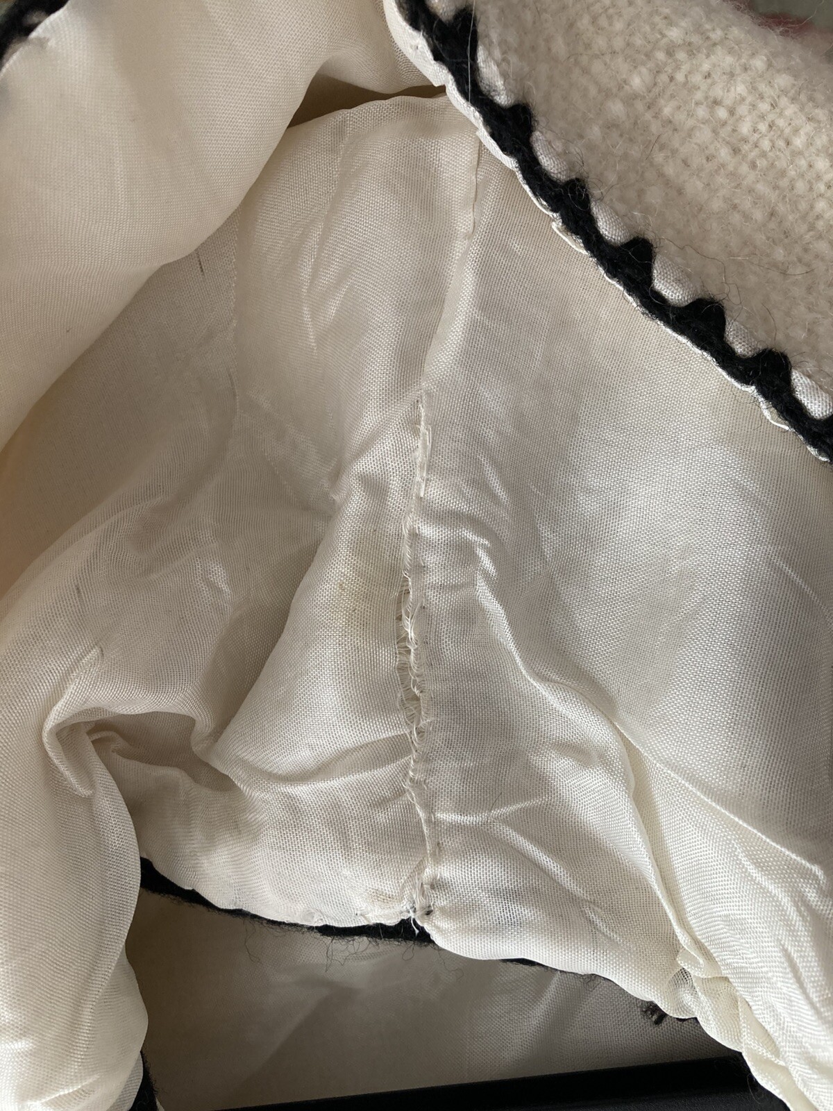 Vintage Unique Wool Coat With Hood And Pockets With Silk Lining