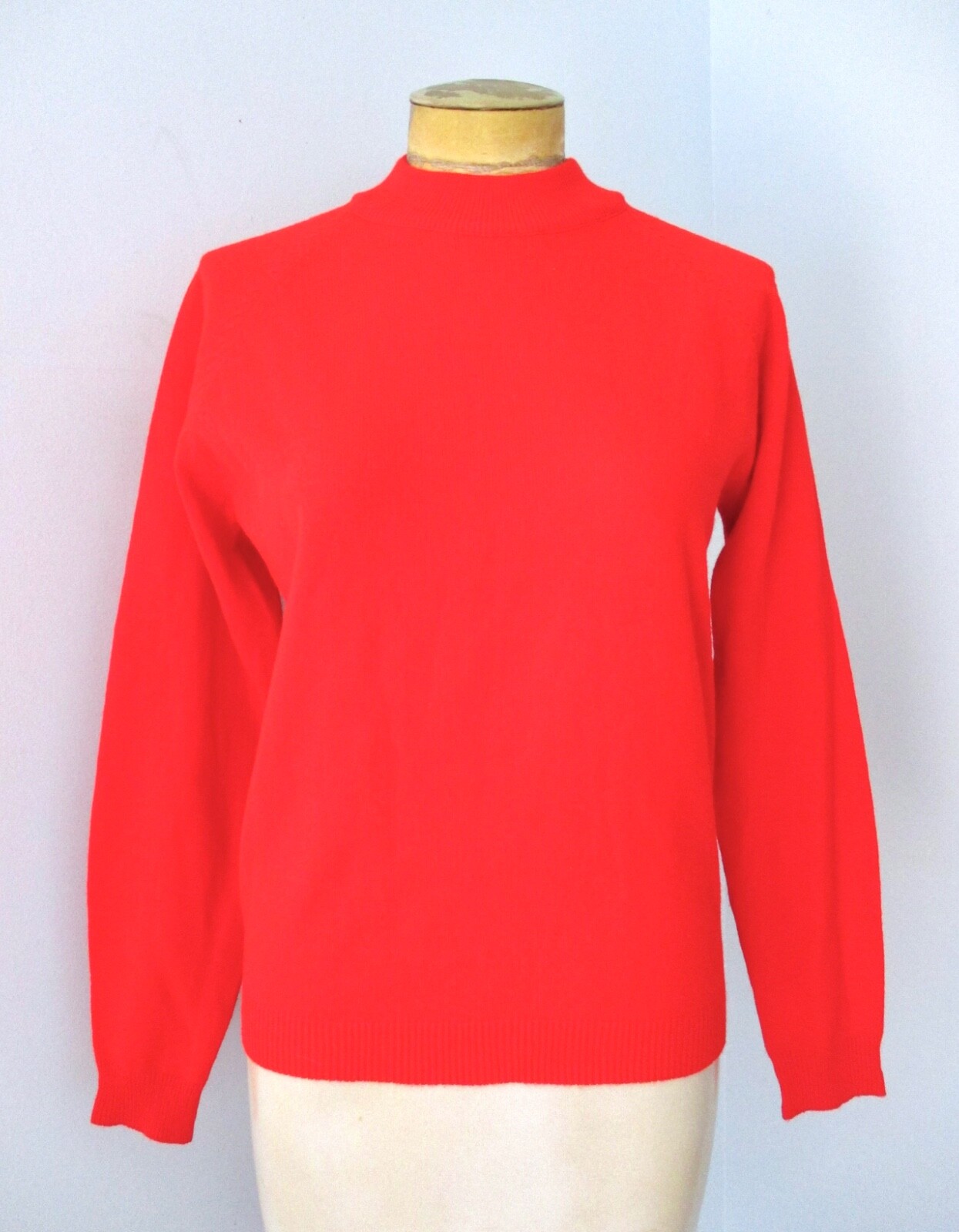 Vtg 60s Cherry Red Acrylic Mock Turtleneck Secretary Sweater Back Neck Zip 40