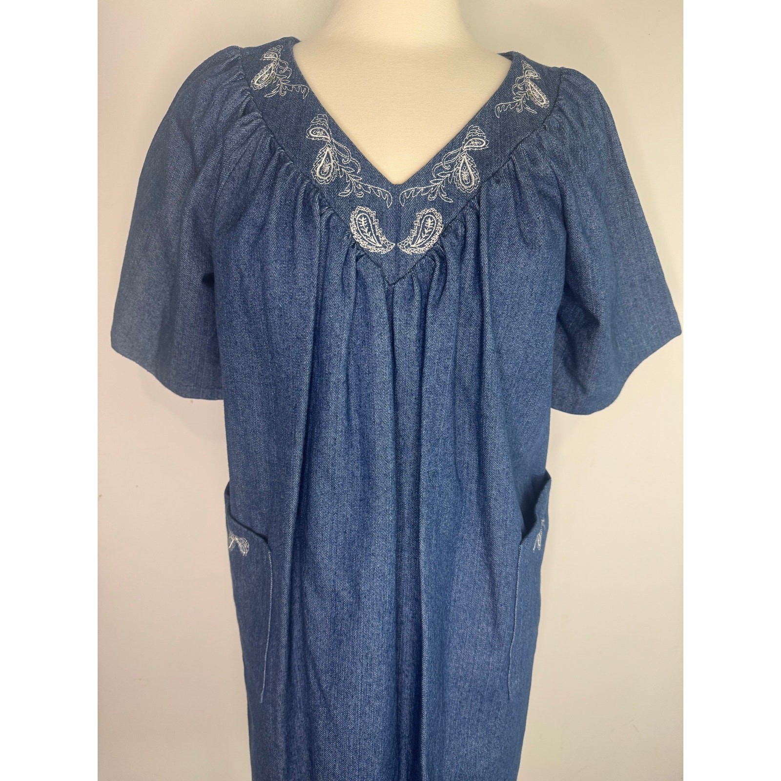 VTG Handmade Cotton Denim Caftan Smock Mumu House Dress Size Small