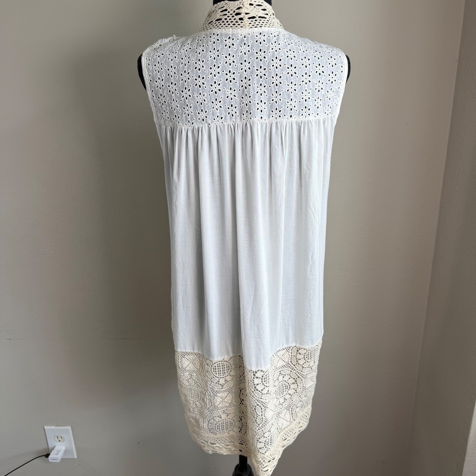 Vintage Boho Cottagecore Crochet Lace Sleeveless Vest L Ivory Cream USA Prairie
