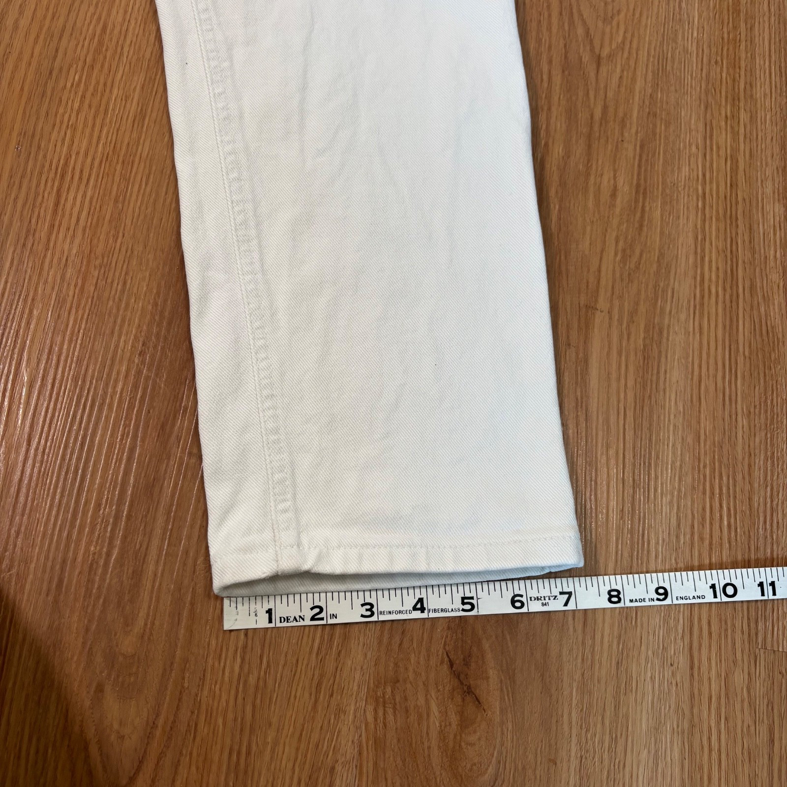 VTG Gap Jeans Loose Fit 90s Women’s Sz 26 White Made in USA Coastal Minimalism