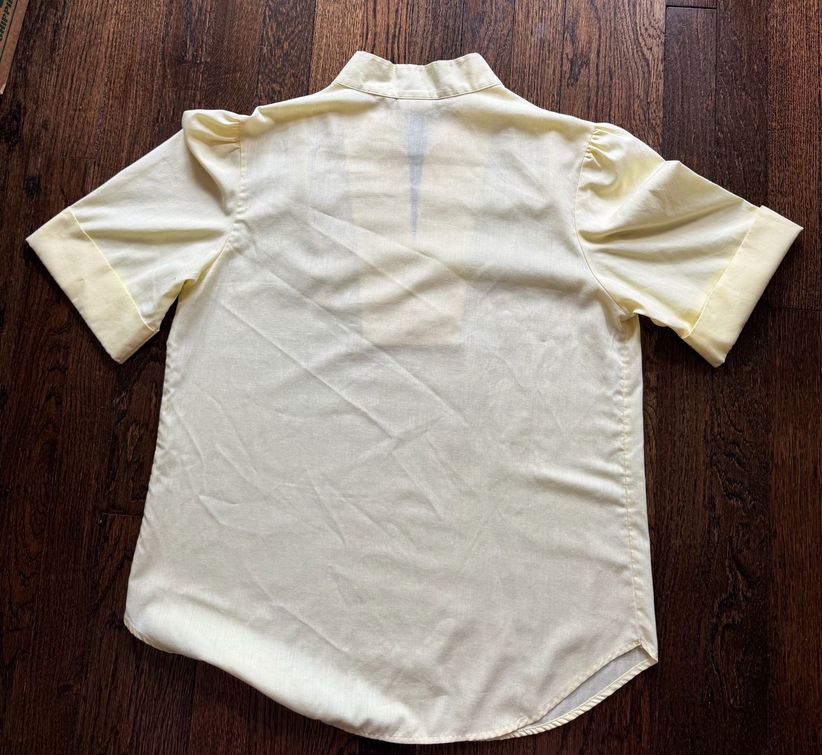 VINTAGE Sears The Fashion Place Light Yellow Mandarin Collar Puff Sleeve Blouse