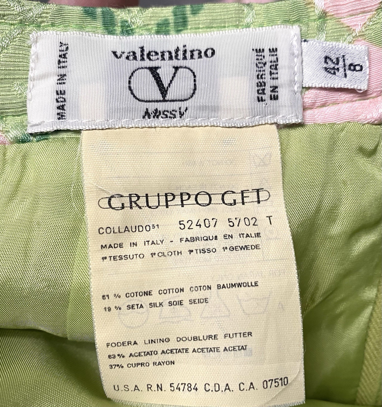 Vintage Valentino Miss V Green and Pink S/S Skirt Suit Cotton & Silk 42/8